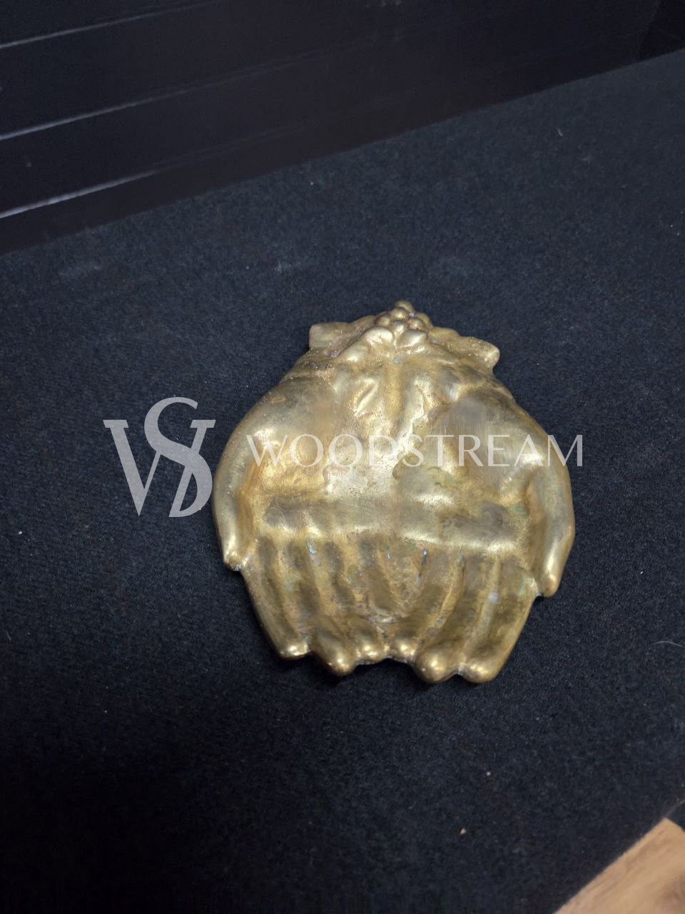 Декоративный элемент/Тарелка/Подставка для украшений в форме рук/ладони