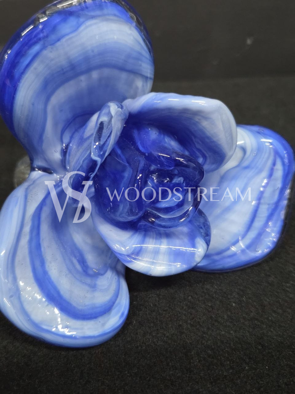 Декоративный элемент/Подсвечник в форме цветка 2 штуки