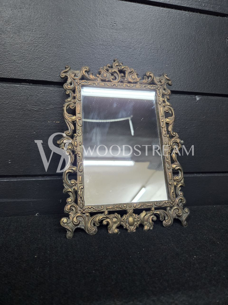 Зеркало настенное в стиле Людовика XV