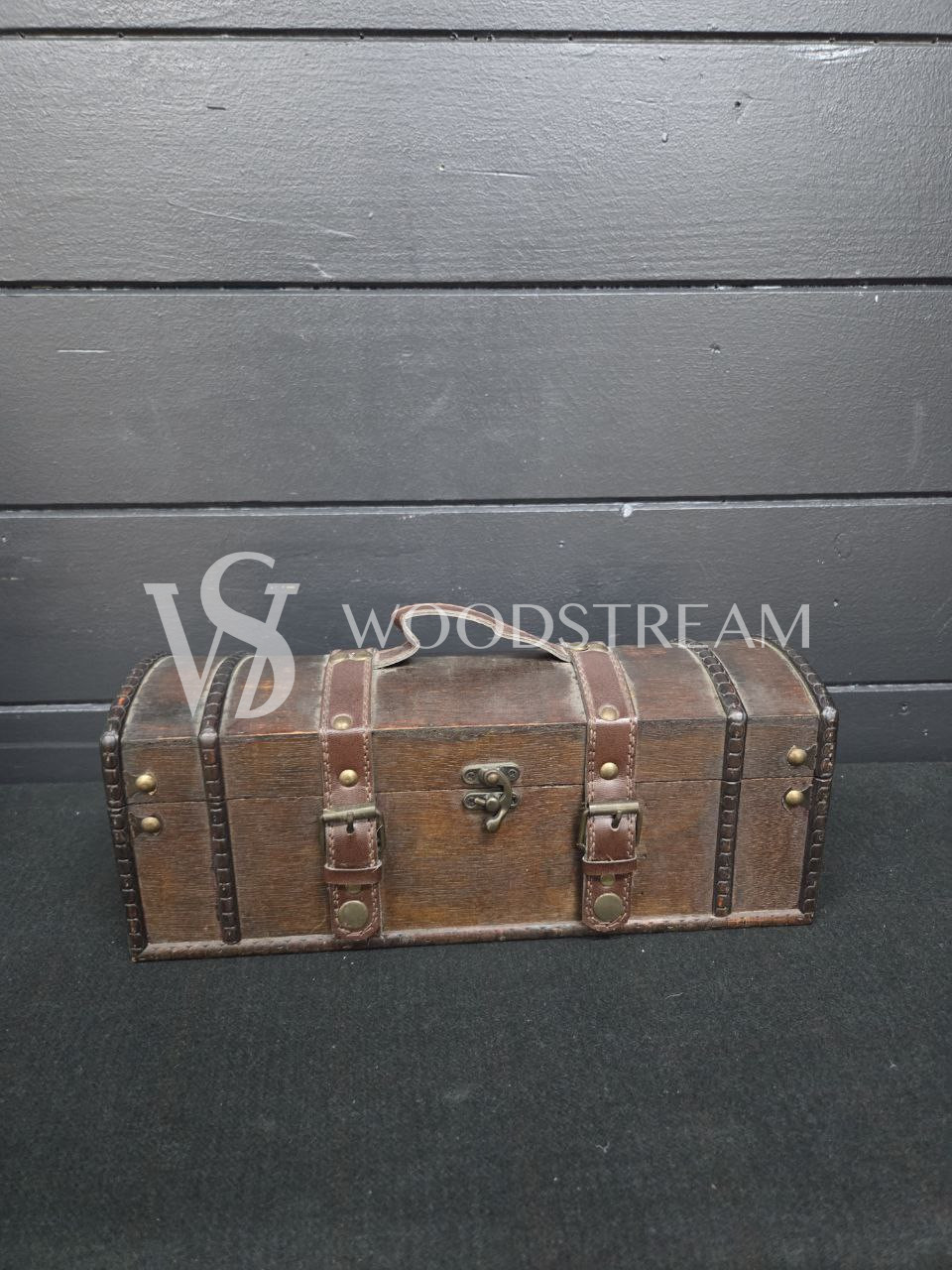 Ящик для вина в форме саквояжа/сундука