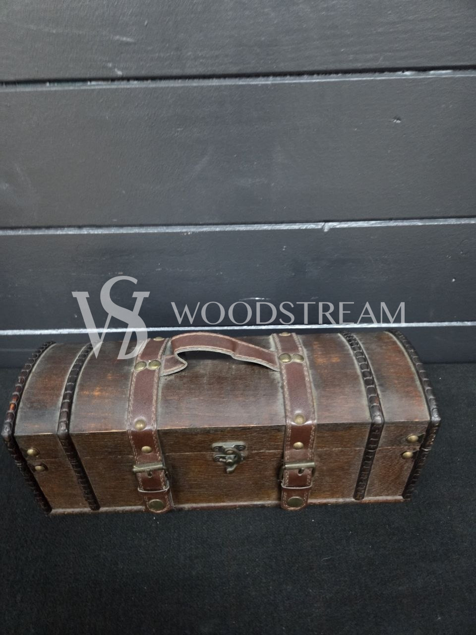 Ящик для вина в форме саквояжа/сундука