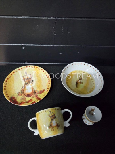 Набор для завтрака: Чайная пара тарелка подставка для яйца в оригинальной упаковке Roberto Cavalli