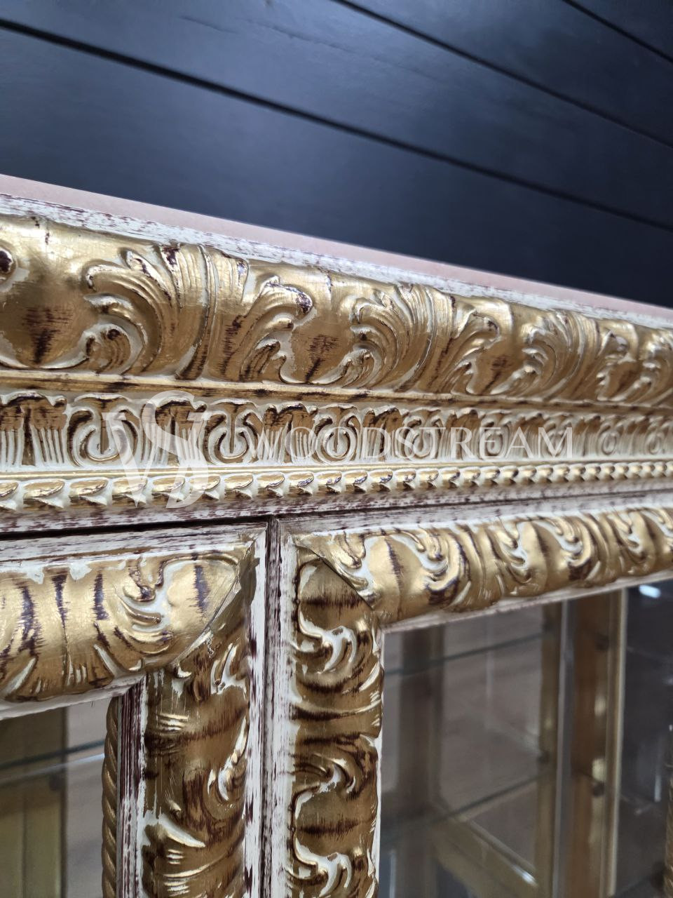 Витрина миниатюрная/Бар в стиле барокко