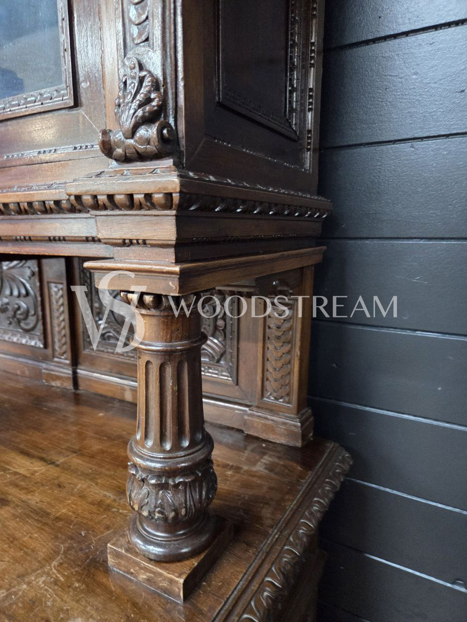 Буфет в стиле ренессанс