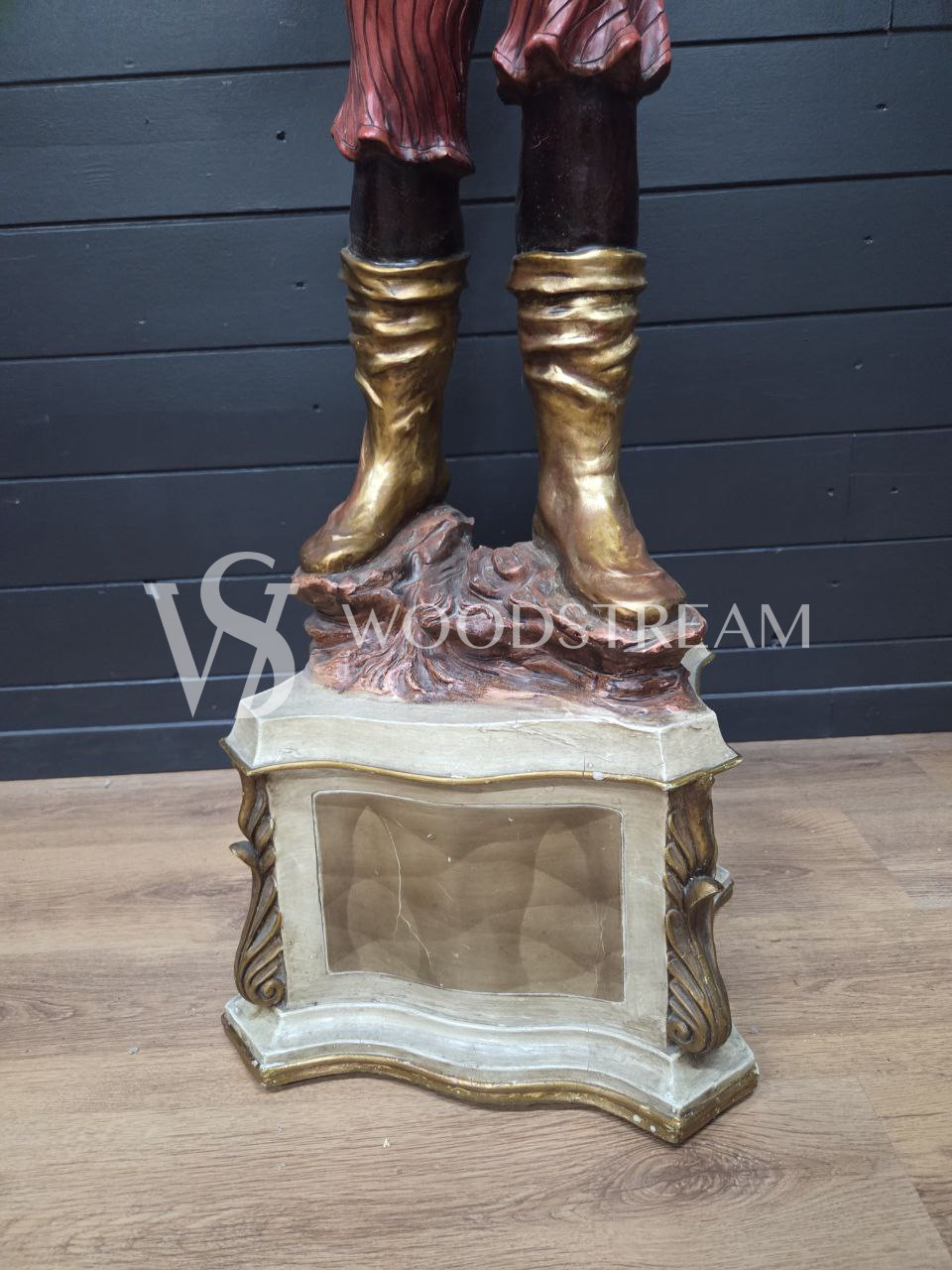 Светильник напольный Мавр