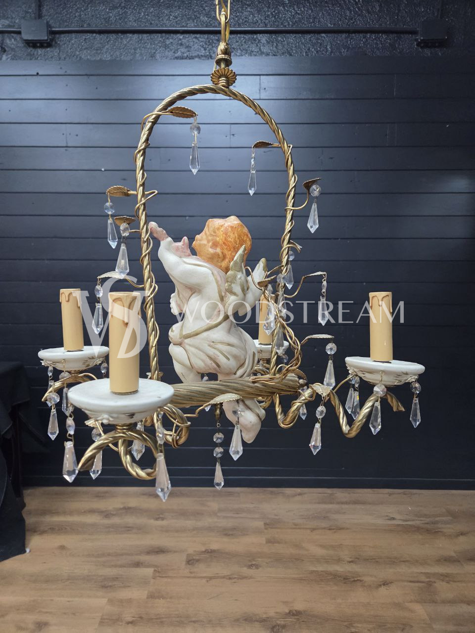 Люстра с путти в стиле венецианского барокко Каподимонте