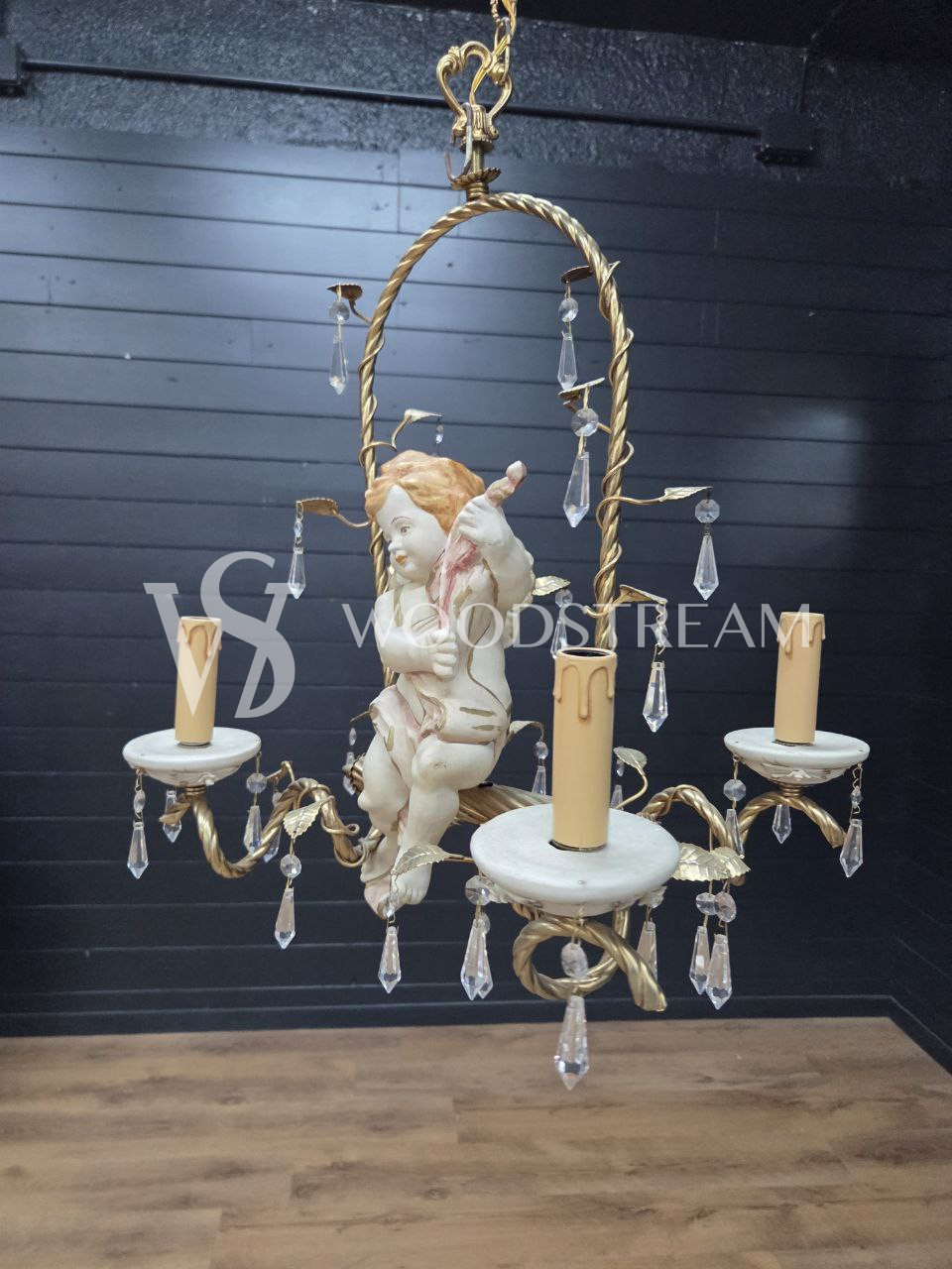 Люстра с путти в стиле венецианского барокко Каподимонте