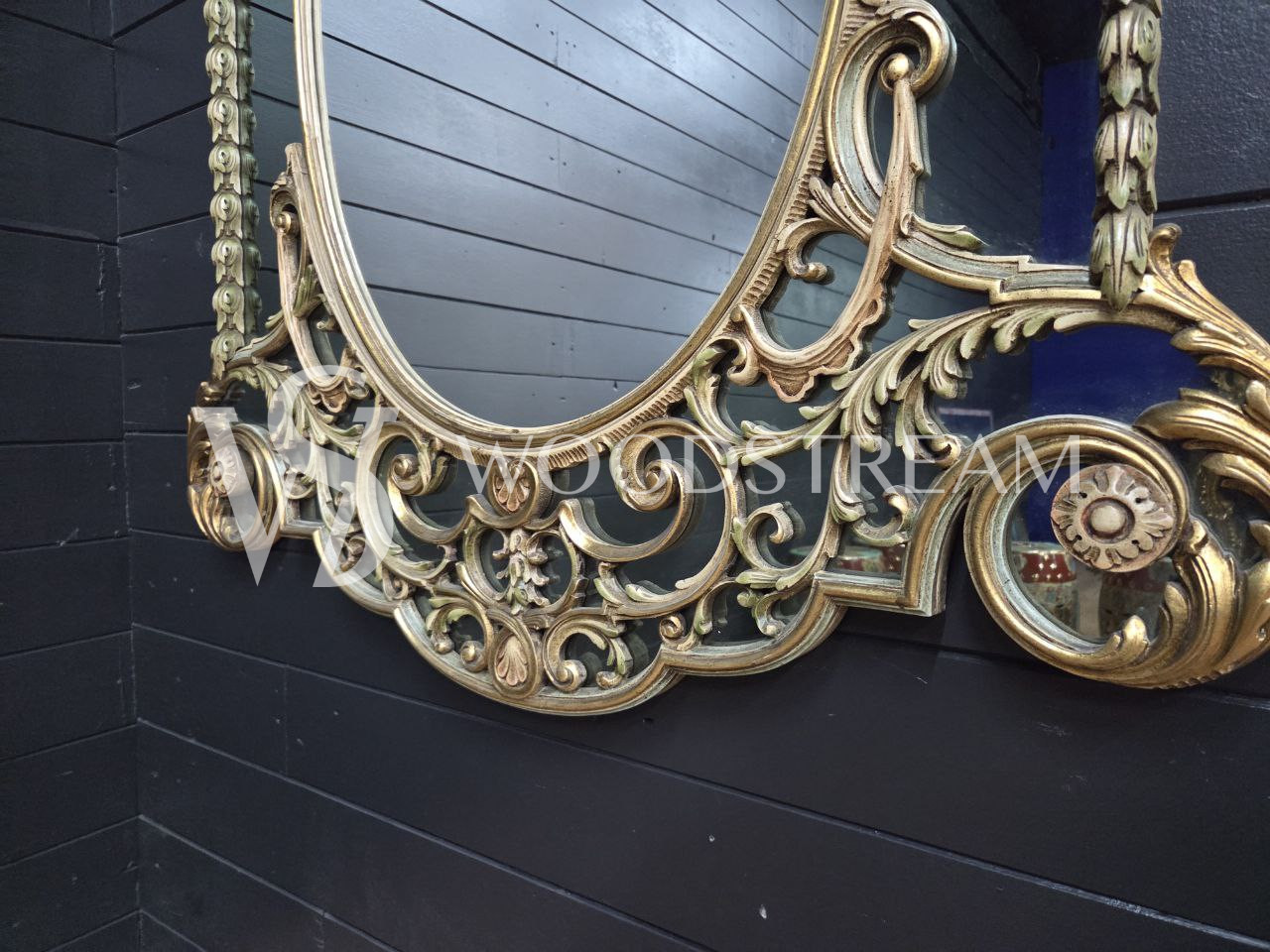 Зеркало настенное в стиле Людовика XV