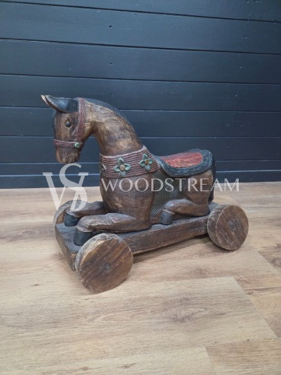 Игрушка на колесах Лошадь 