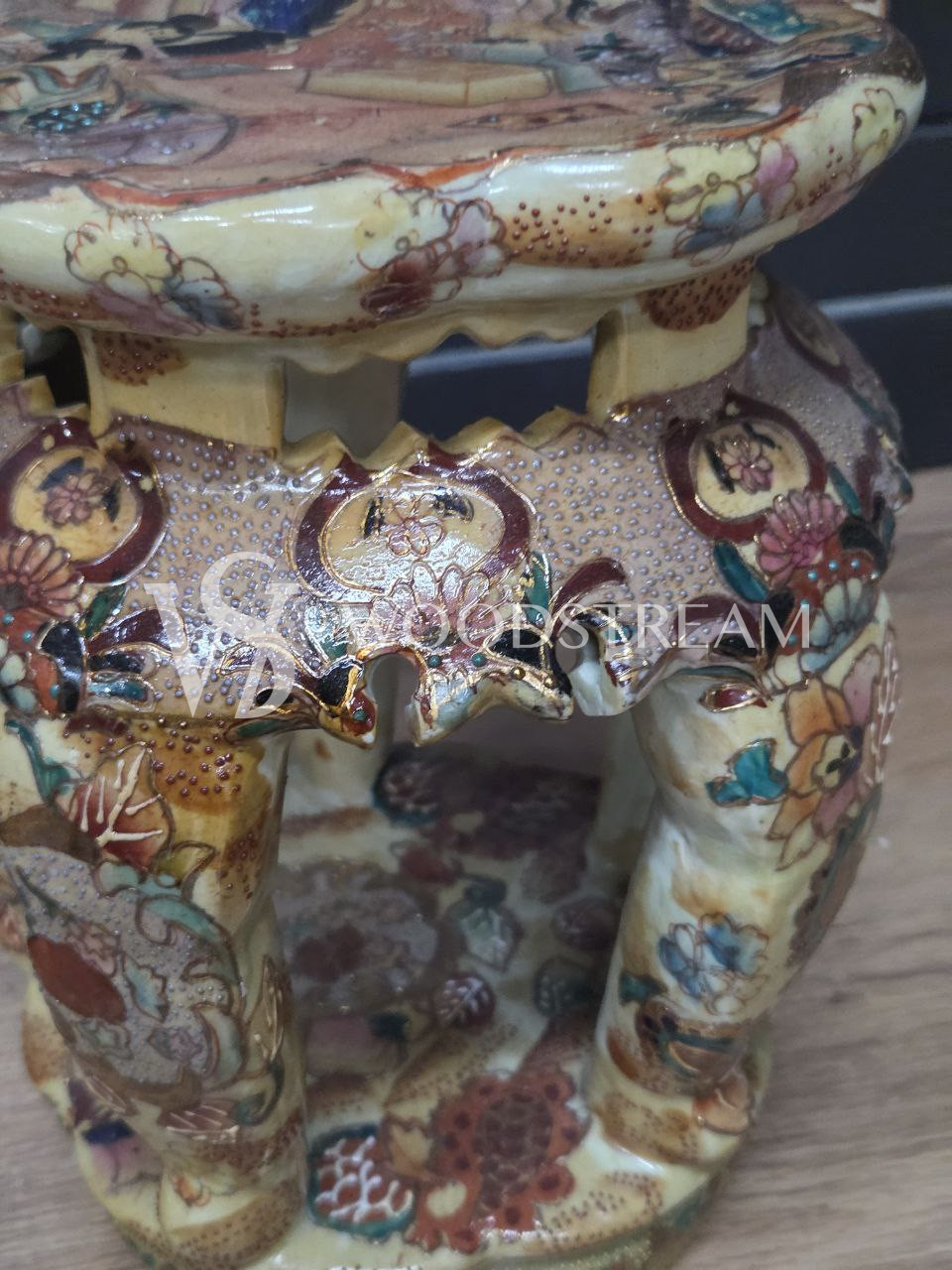 Подставка/Табурет керамический в стие шинуазри