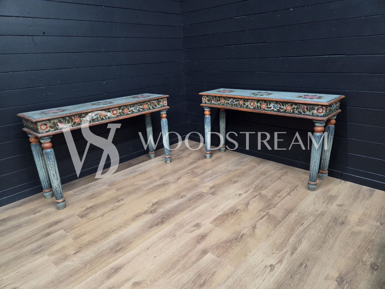 Консоль в стиле венецианского барокко 2 штуки