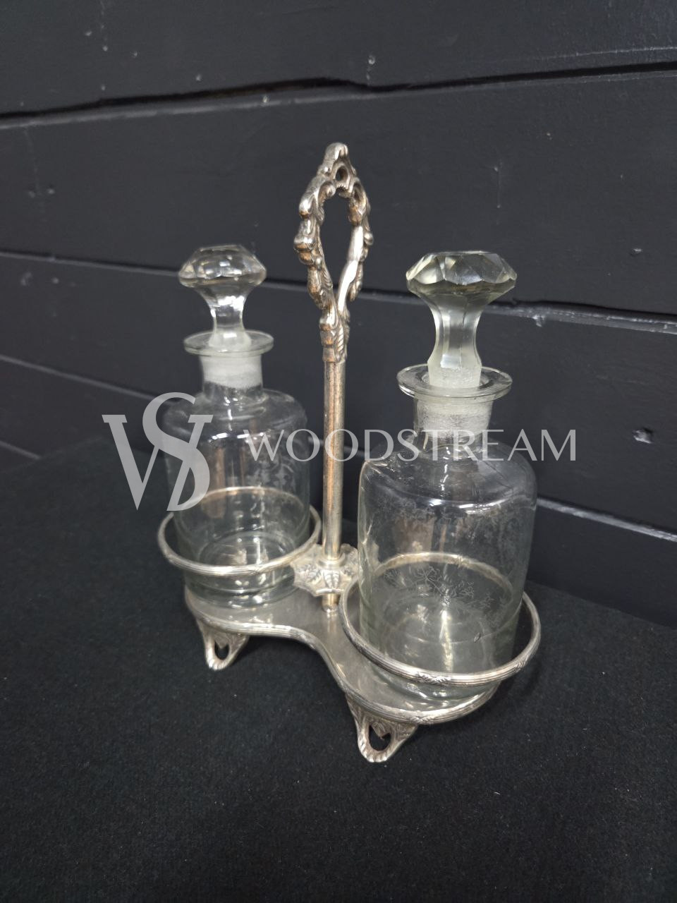 Набор для специй и соусов на подставке