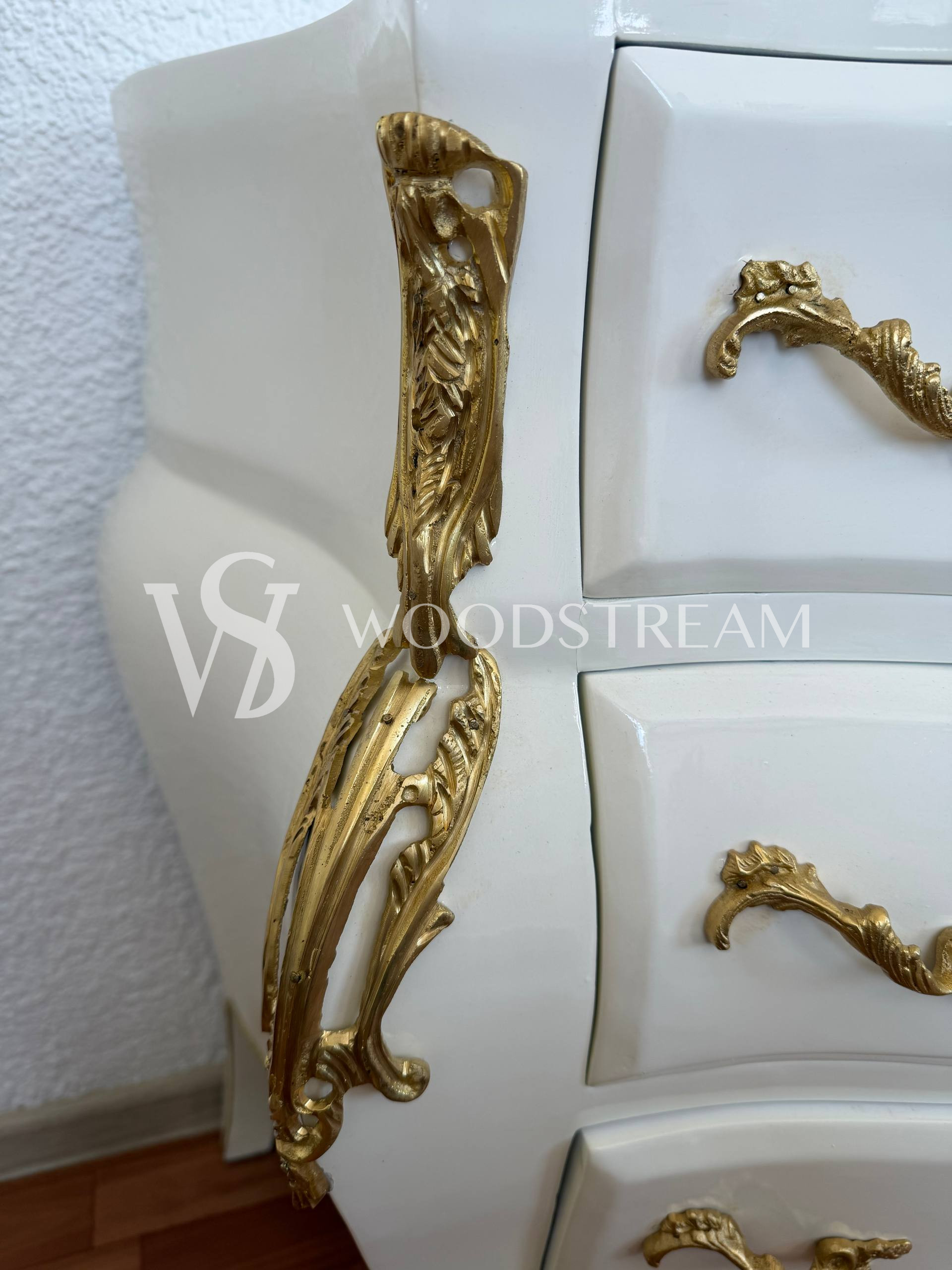 Комод/Тумба в стиле Людовика XIV