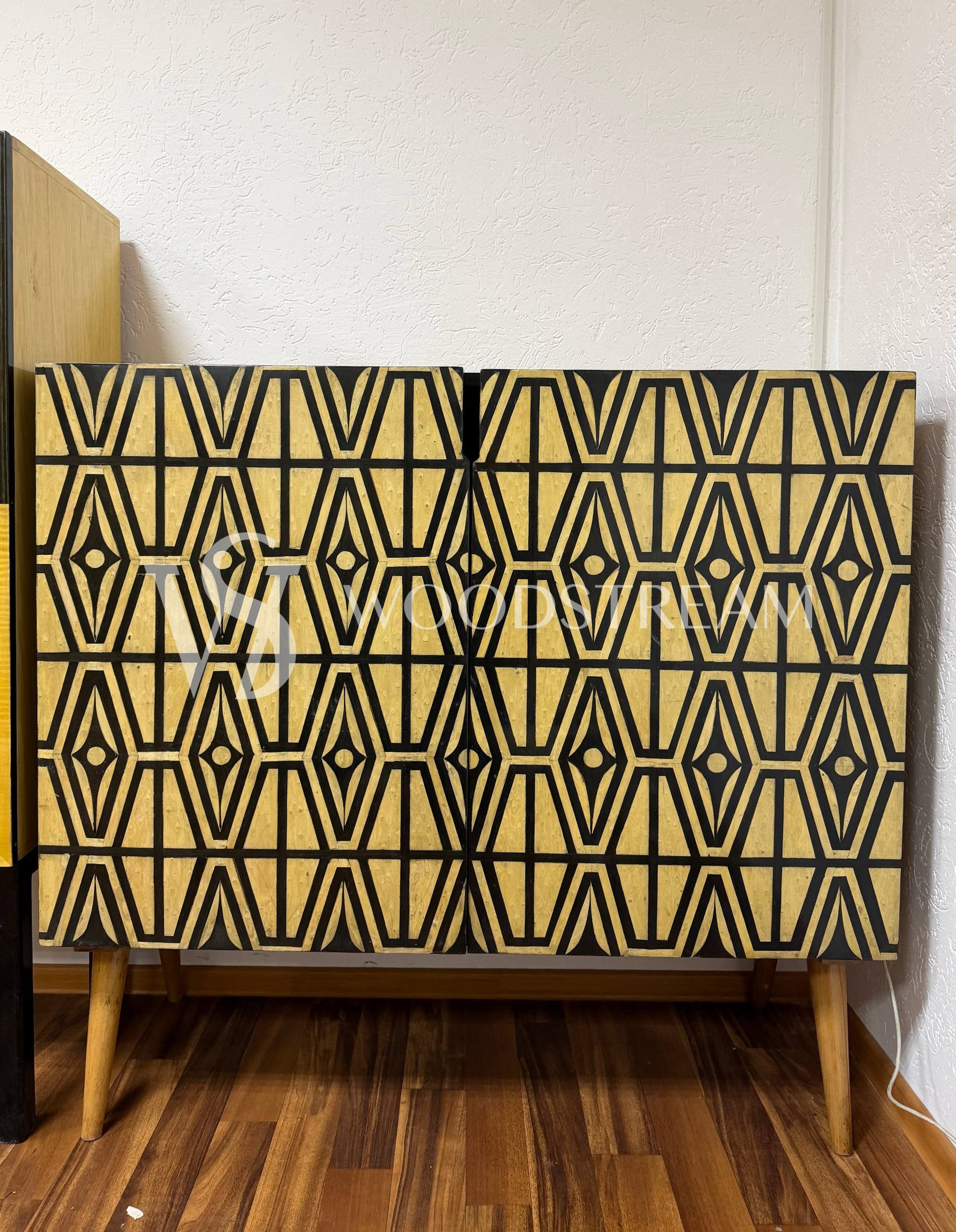 Комод/Тумба с геометрическим рисунком