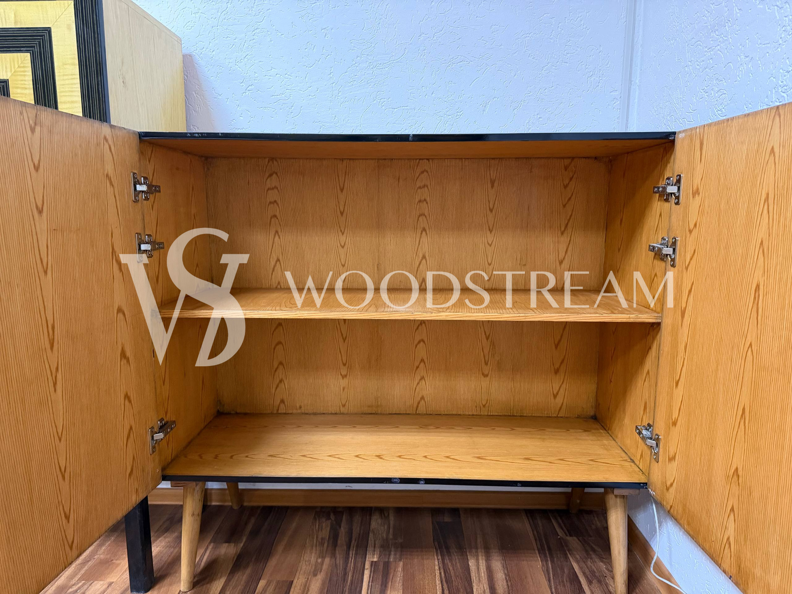 Комод/Тумба с геометрическим рисунком