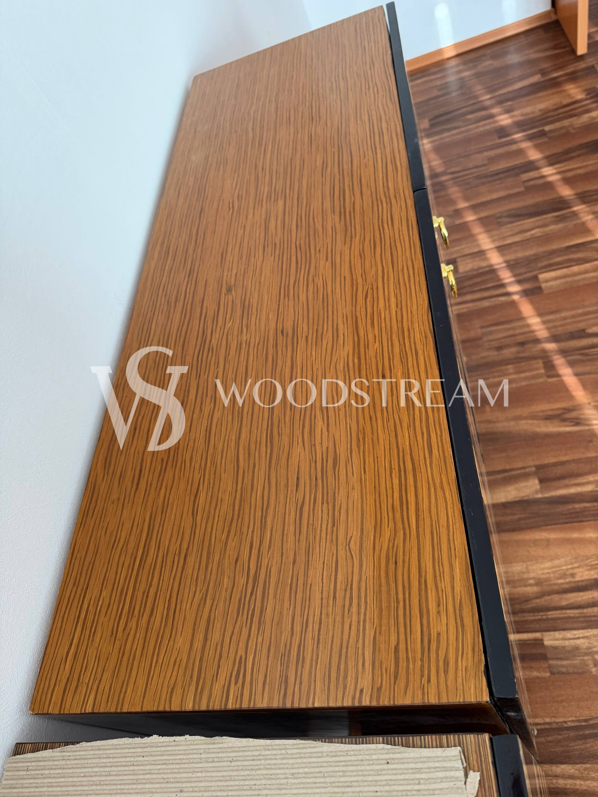 Комод/Тумба с геометрическим рисунком 