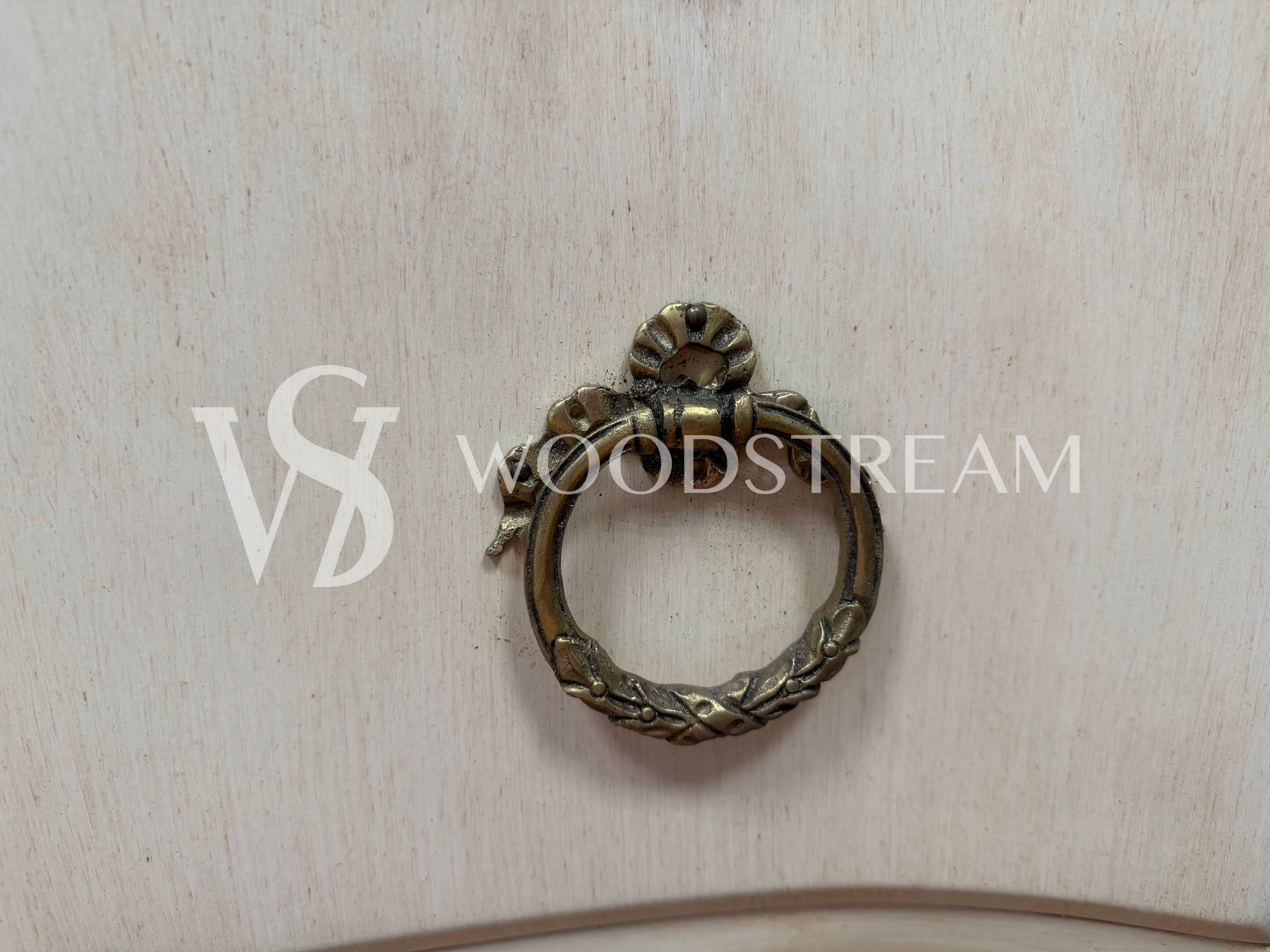 Комод в стиле Людовика XIV