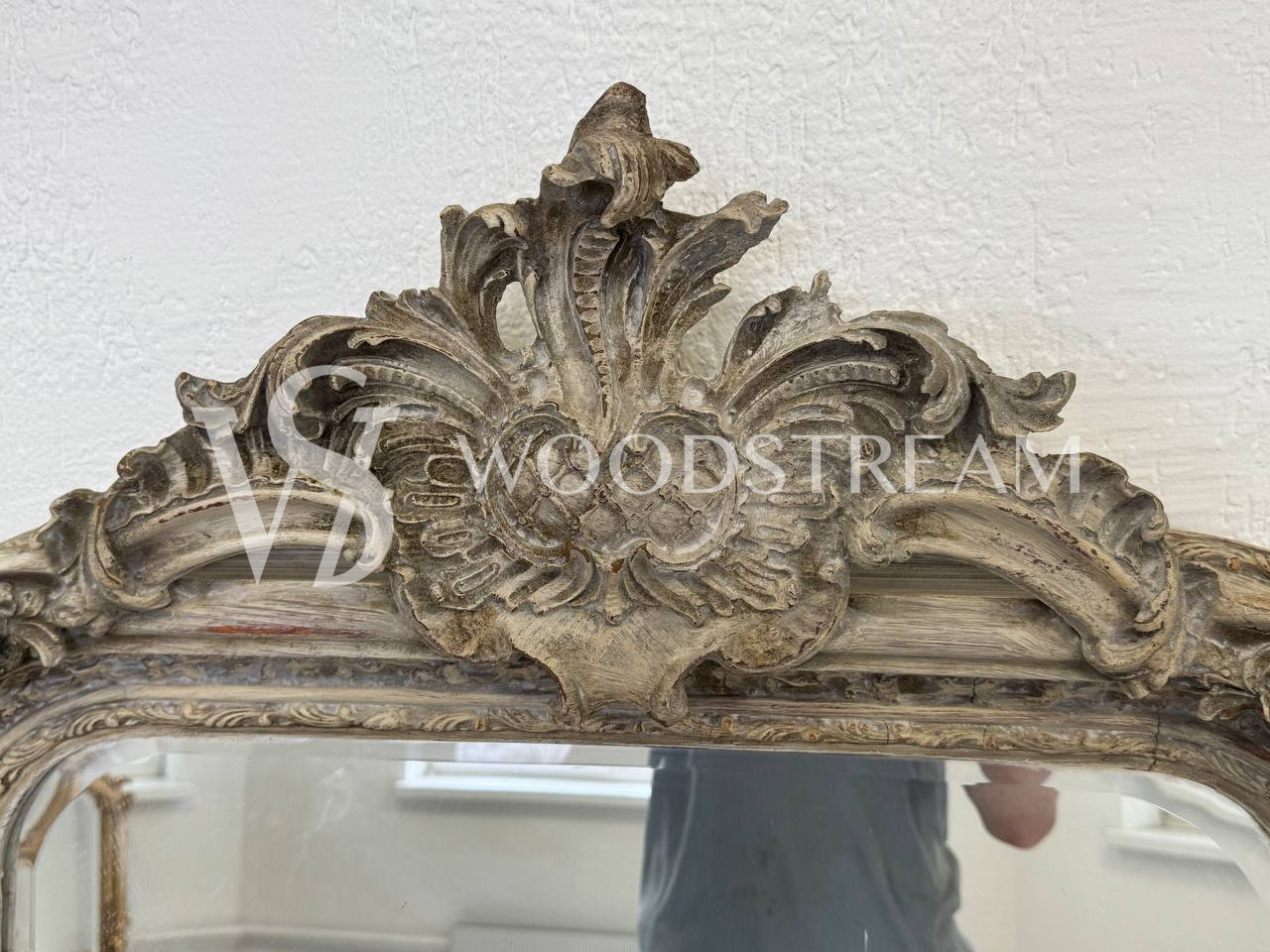 Зеркало в стиле венецианского барокко