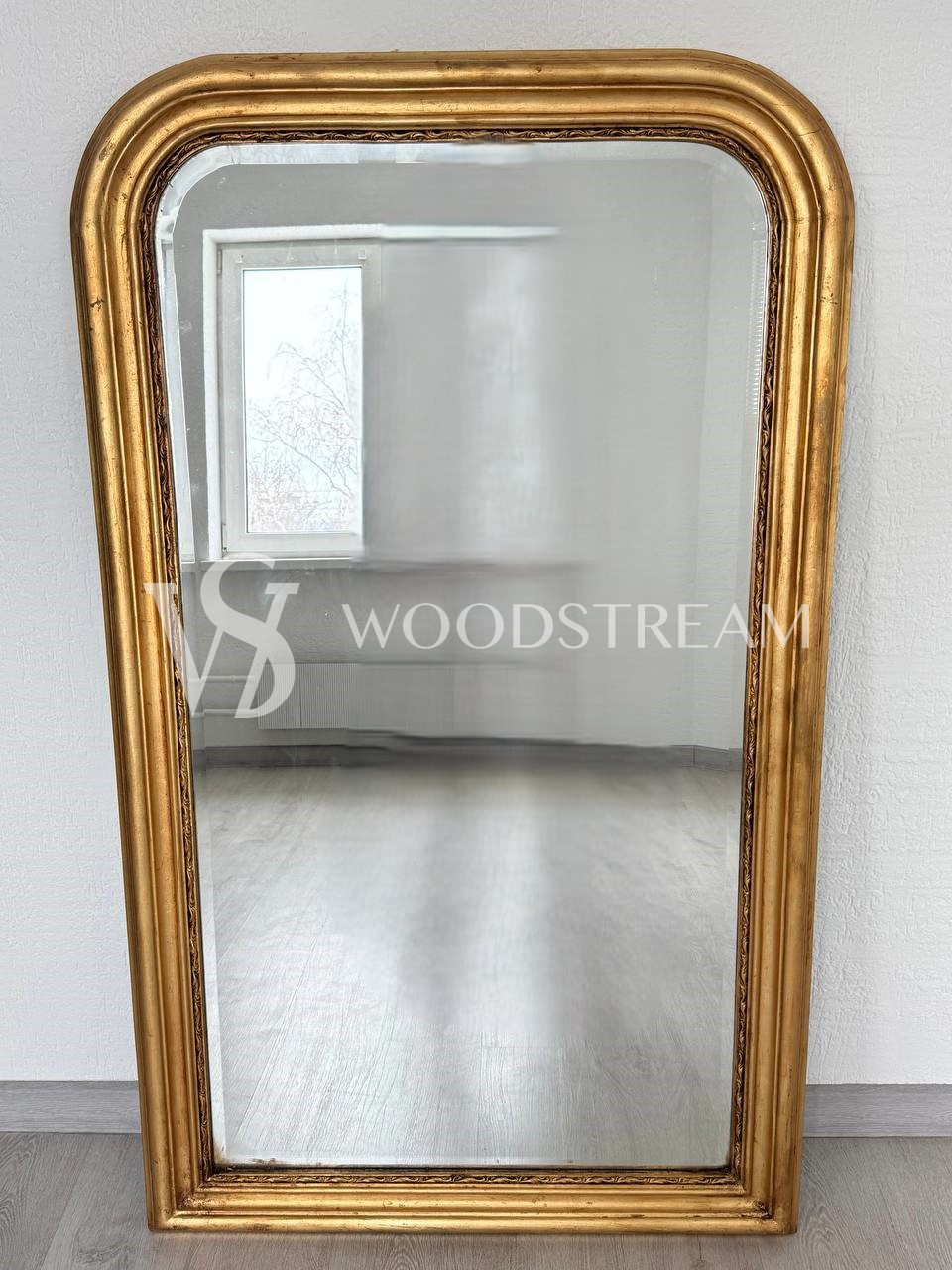 Зеркало настенное винтажное