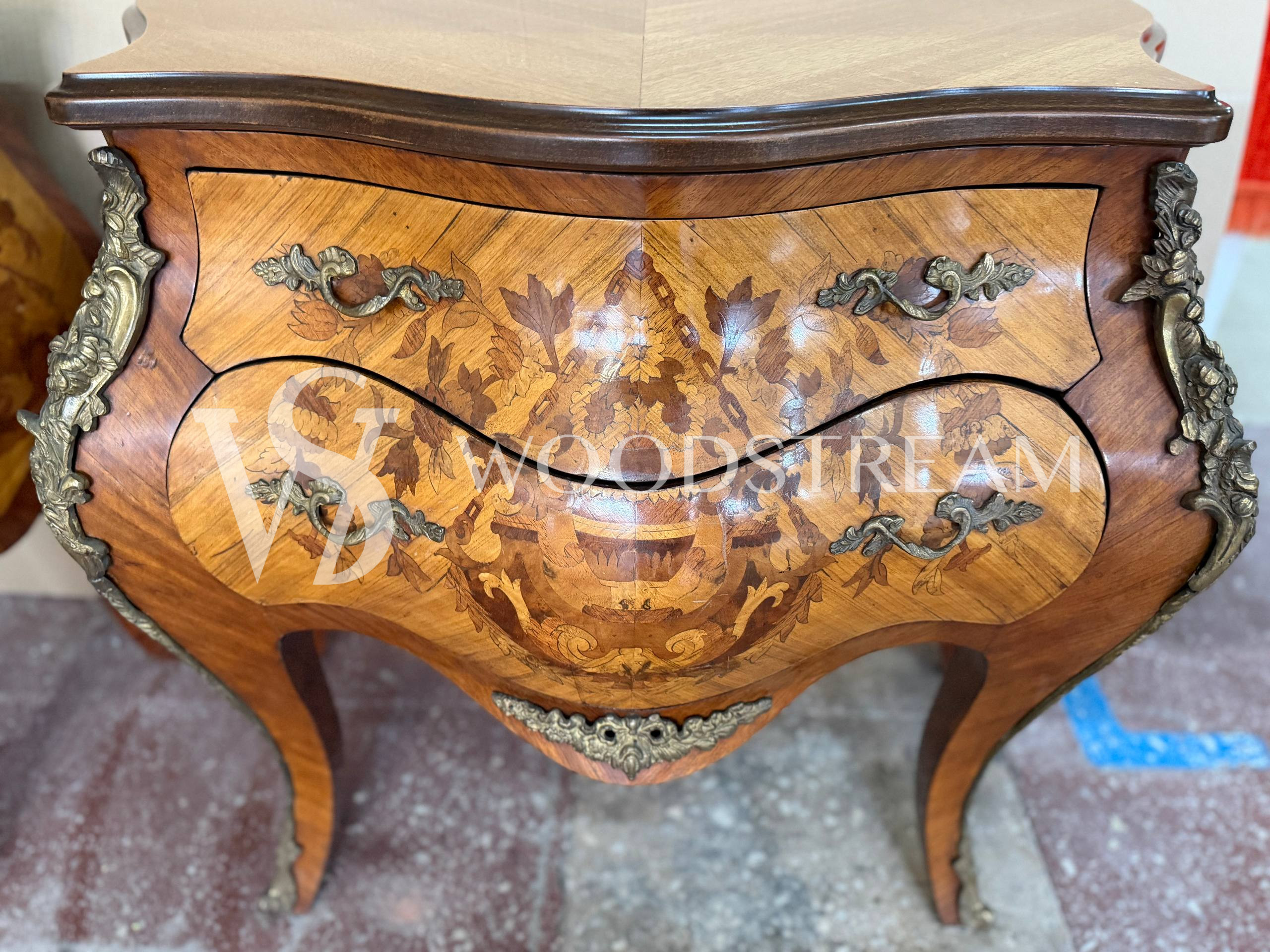 Комод/Тумба в стиле Людовика XIV 2 штуки