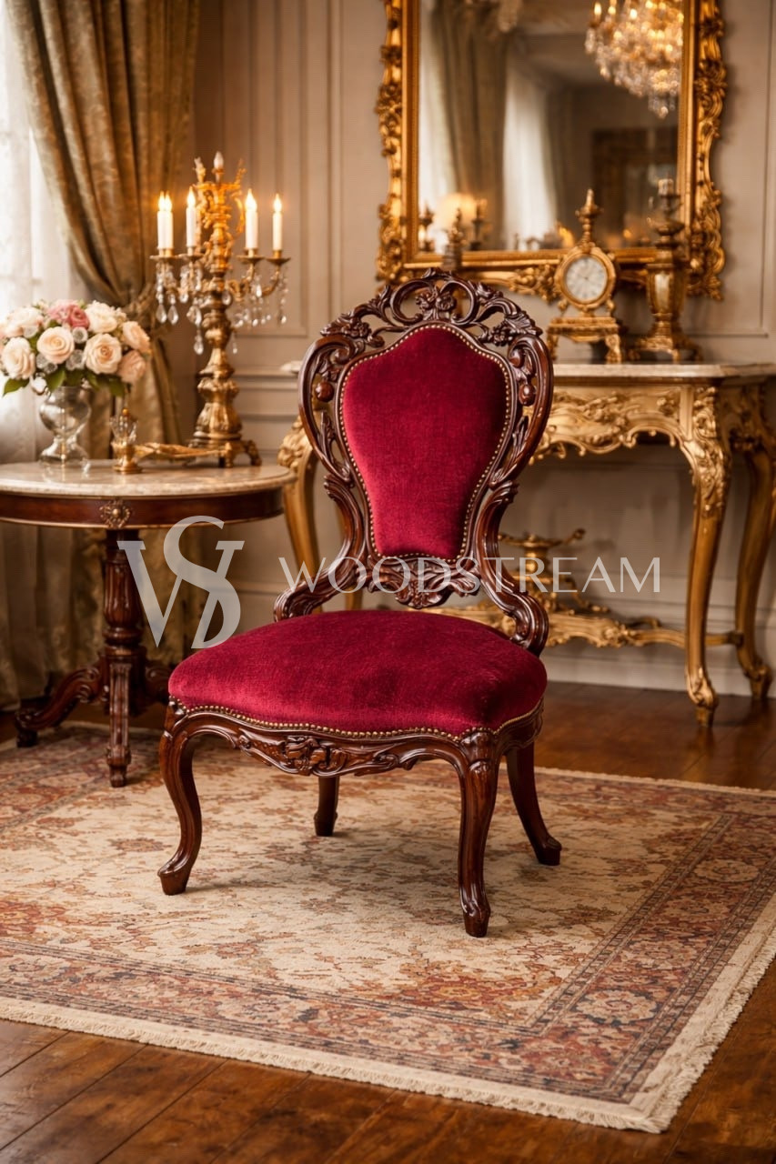 Кресло в стиле Людовика XV женское