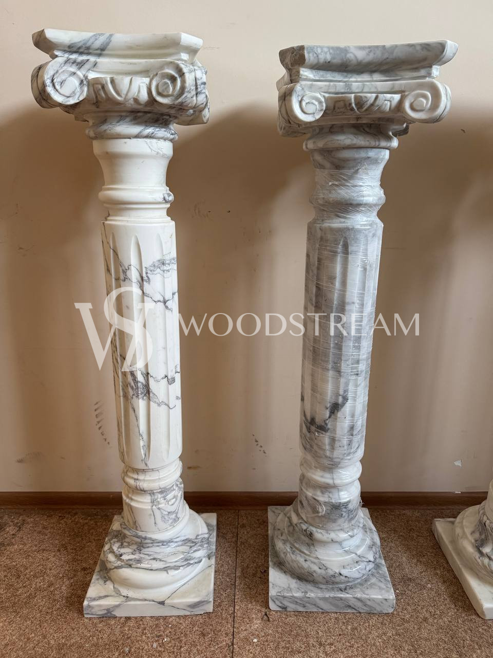 Постамент/Подставка/Колонна в классическом стиле 4 штуки