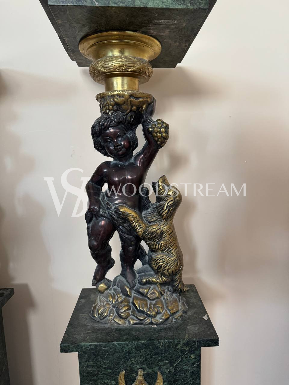 Постамент/Подставка/Колонна в классическом стиле 4 штуки