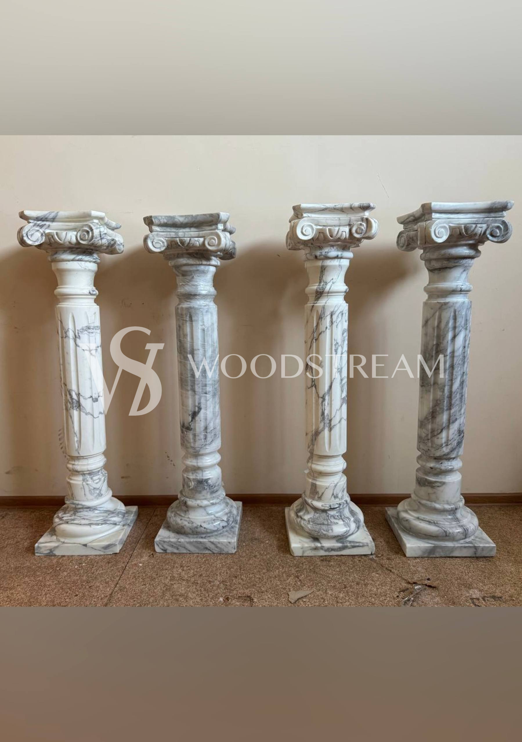 Постамент/Подставка/Колонна в классическом стиле 4 штуки