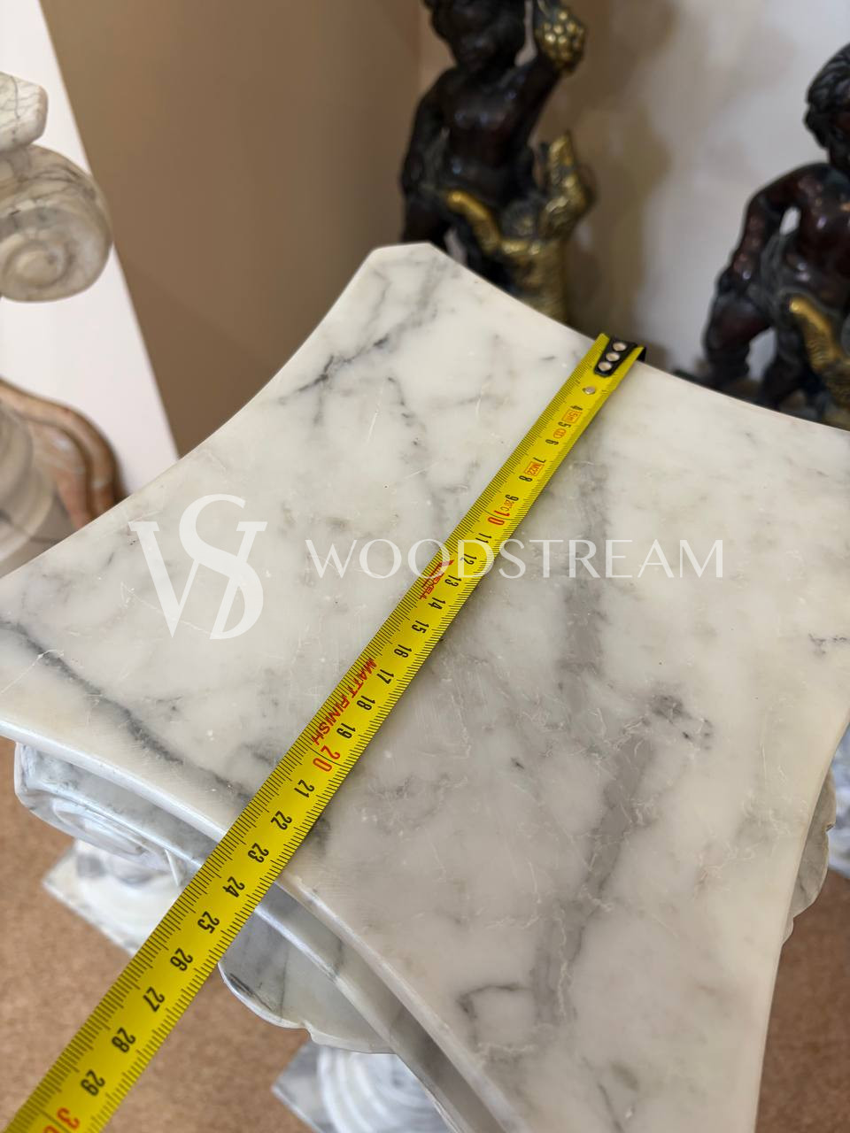 Постамент/Подставка/Колонна в классическом стиле 4 штуки