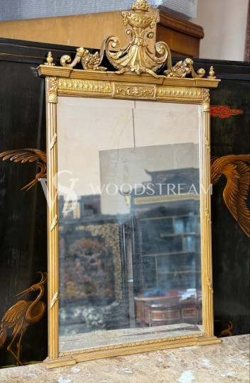 Зеркало настенное в стиле Людовика XVI