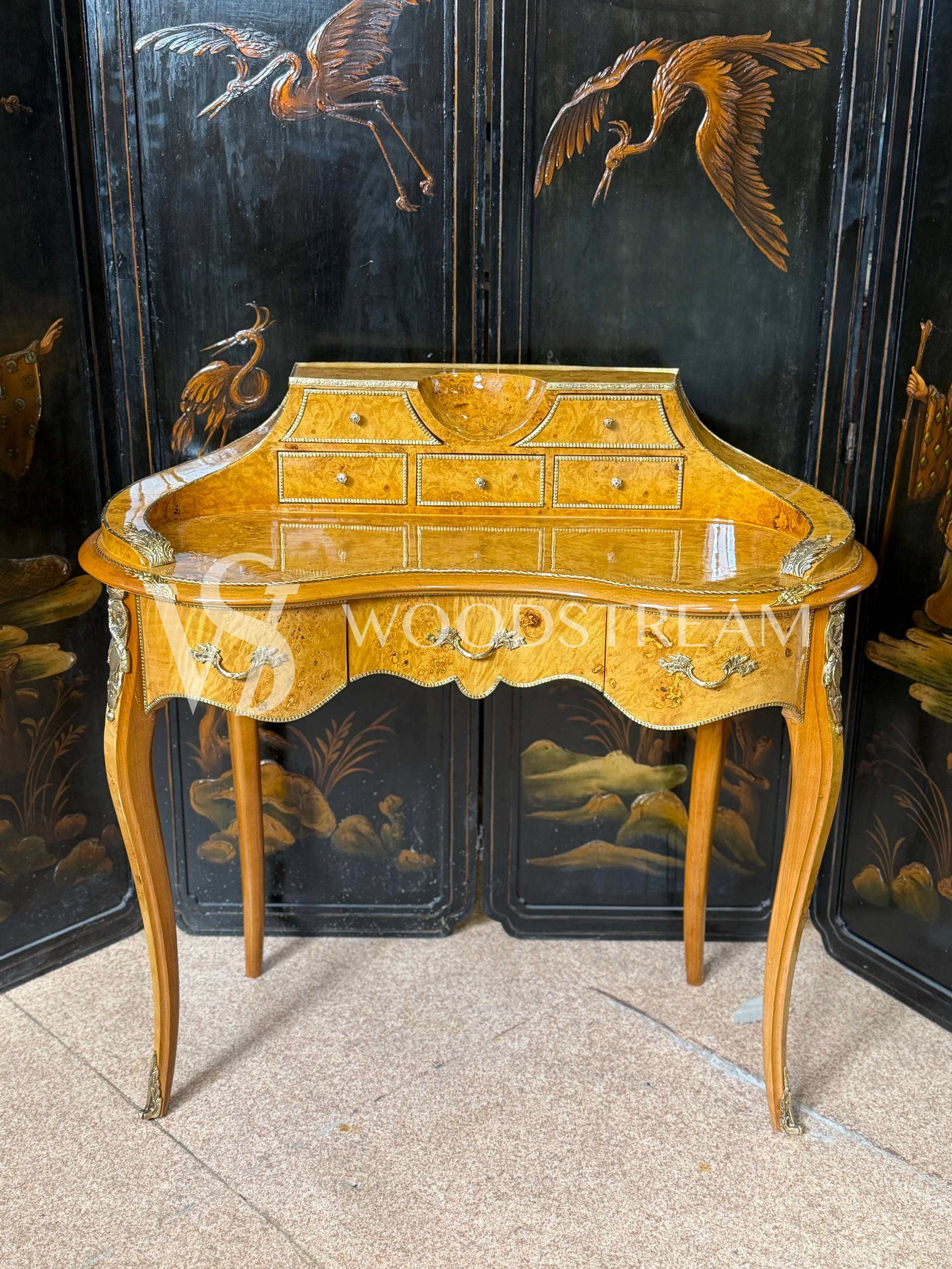 Бюро/Стол письменный в стиле Людовика XIV