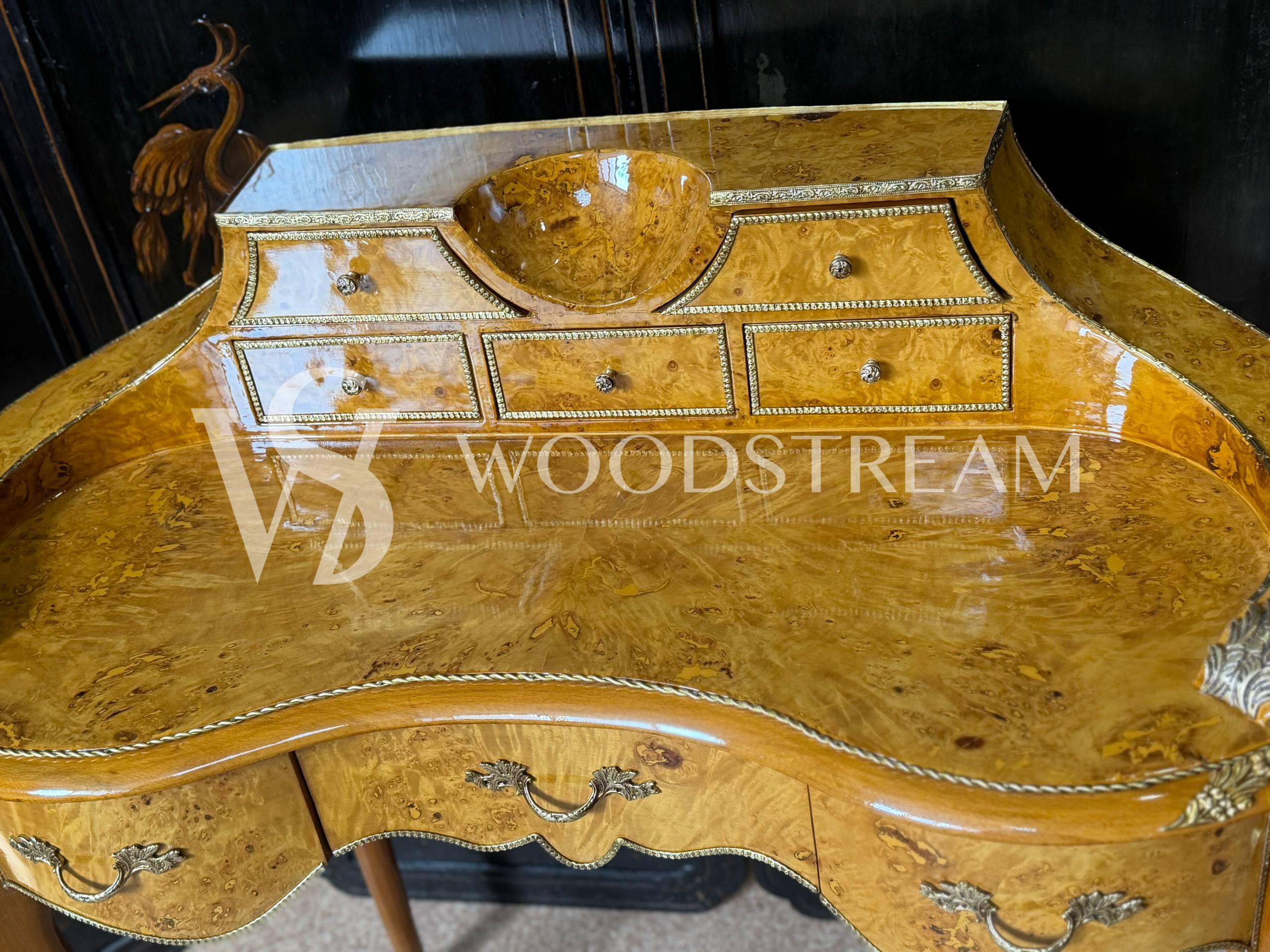 Бюро/Стол письменный в стиле Людовика XIV