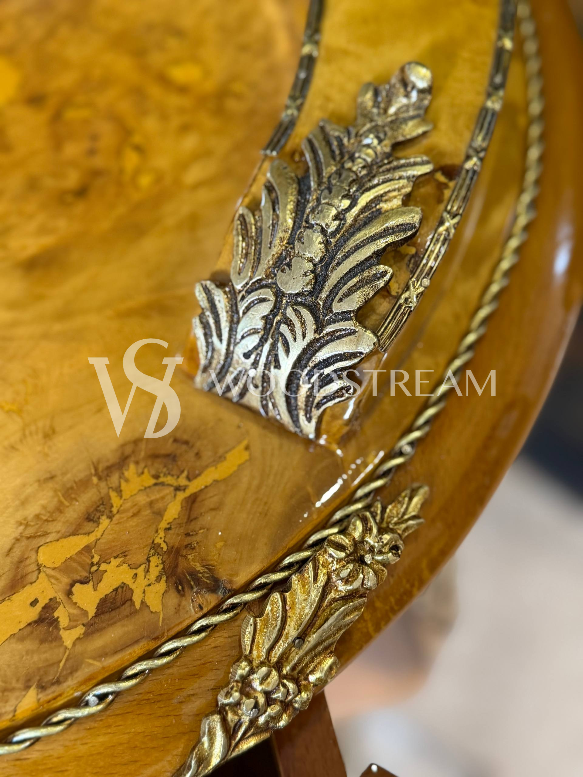 Бюро/Стол письменный в стиле Людовика XIV