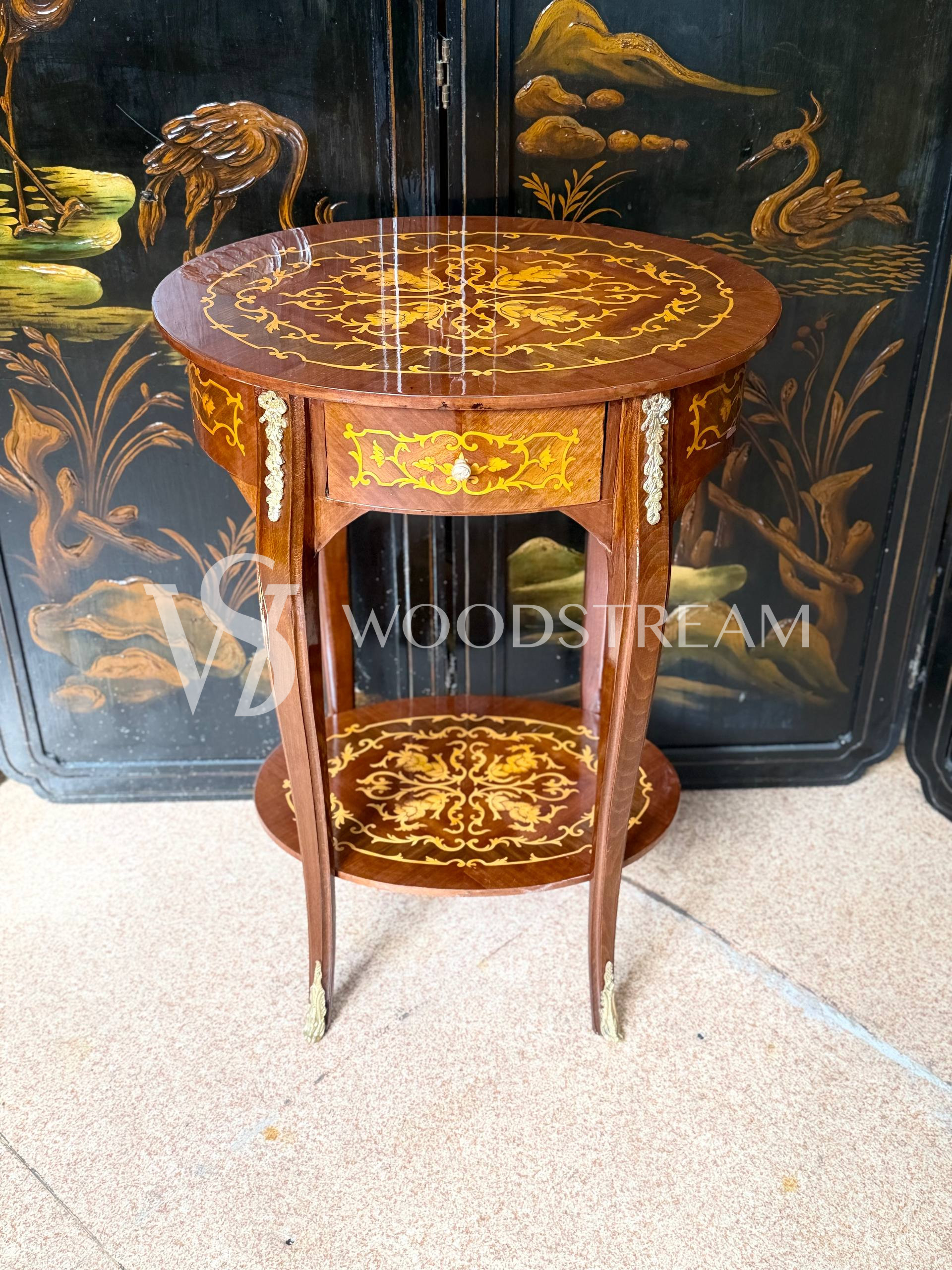 Стол/Подставка в стиле Людовика XIV