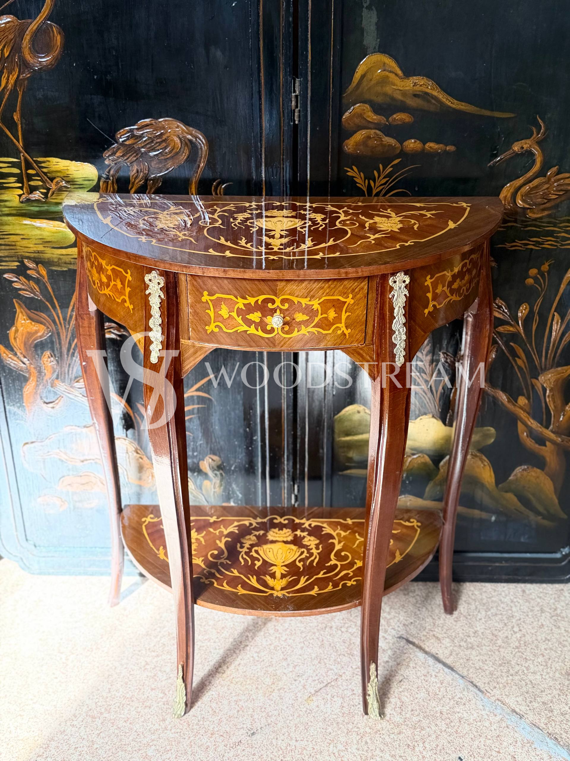 Стол/Подставка в стиле Людовика XIV