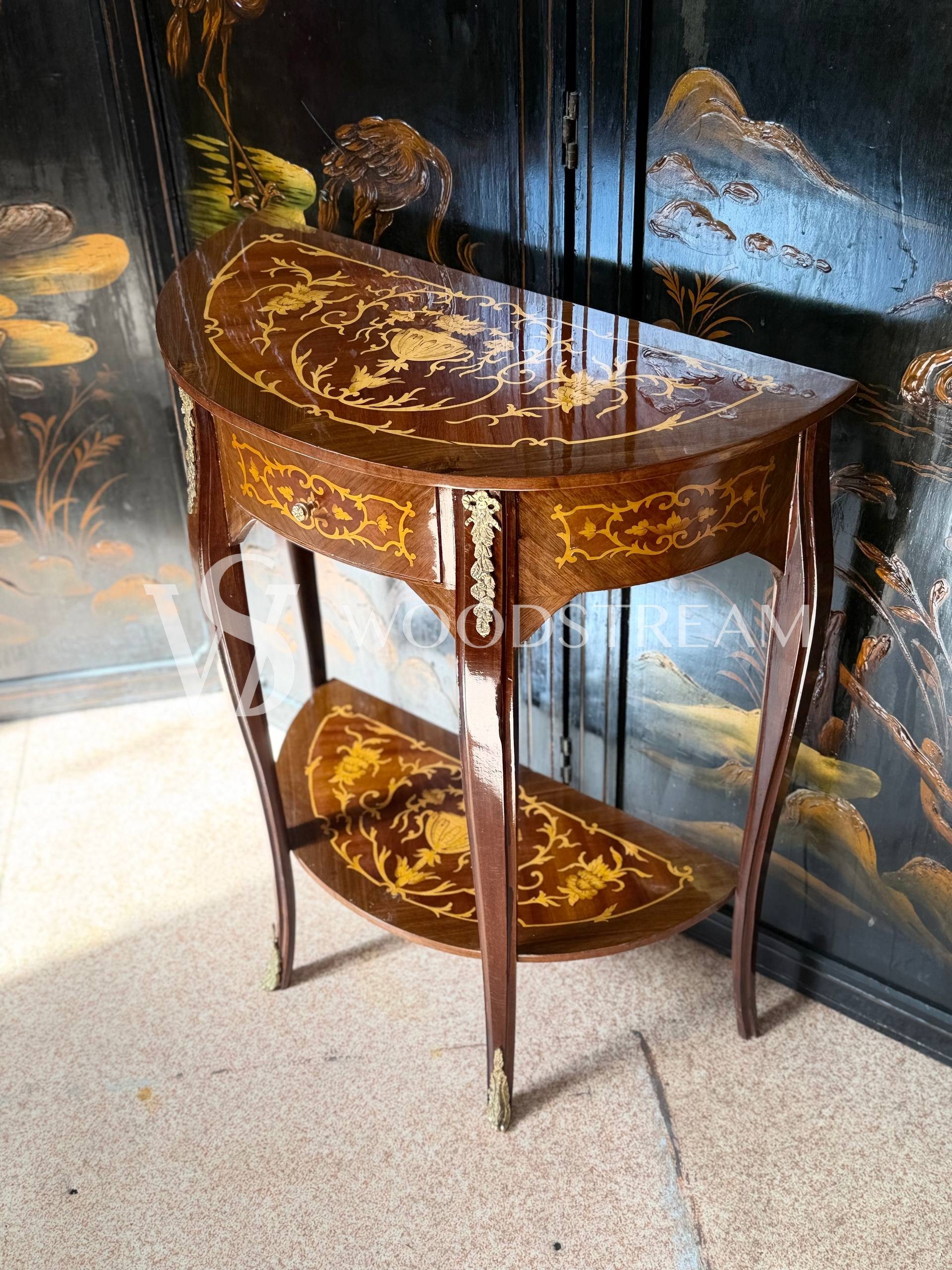 Стол/Подставка в стиле Людовика XIV