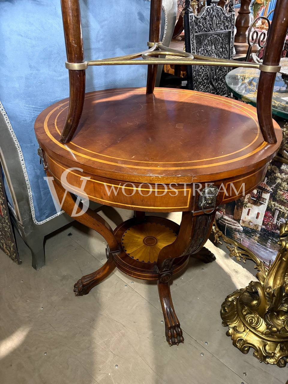 Стол обеденный в стиле ампир