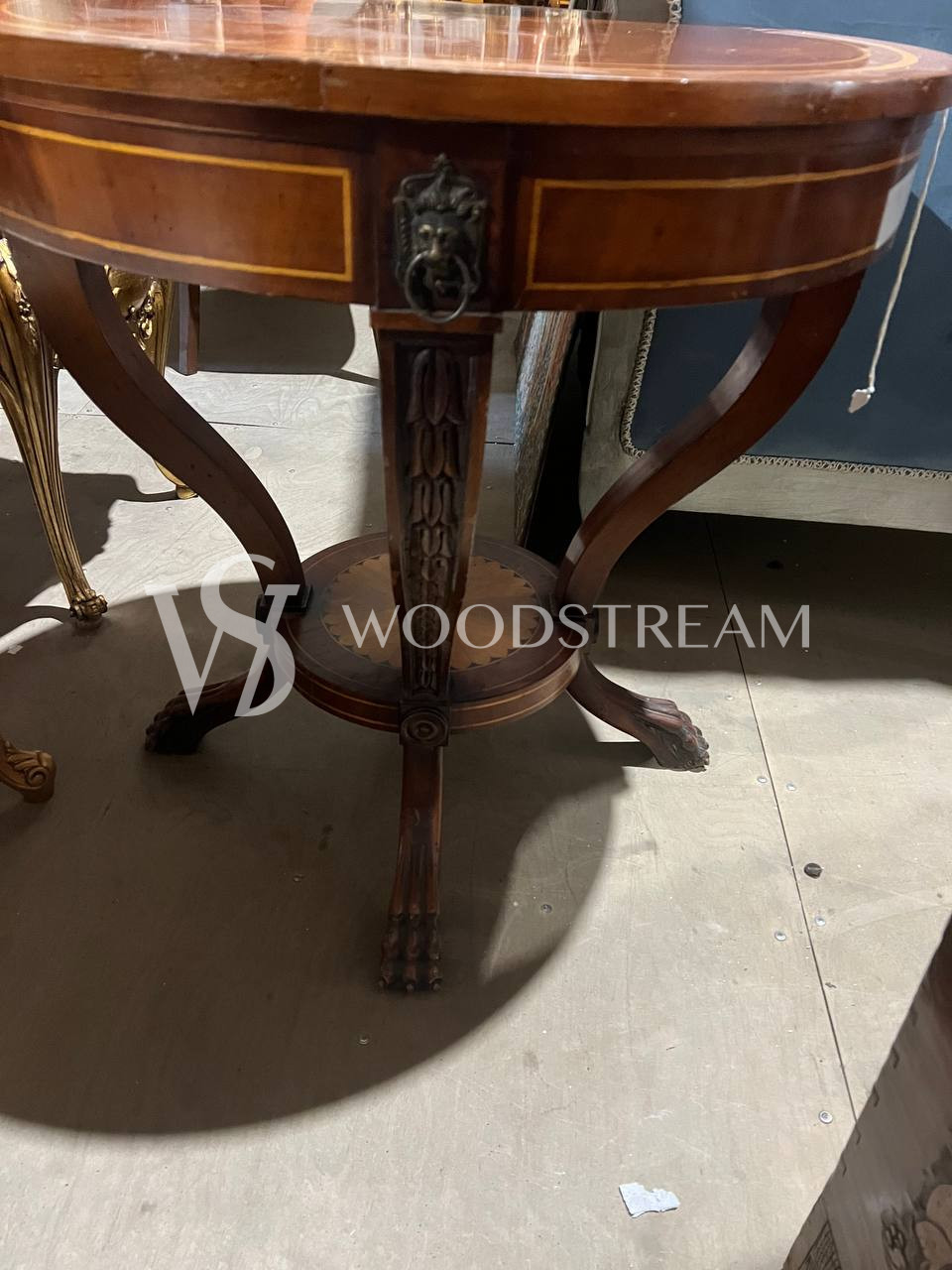 Стол обеденный в стиле ампир