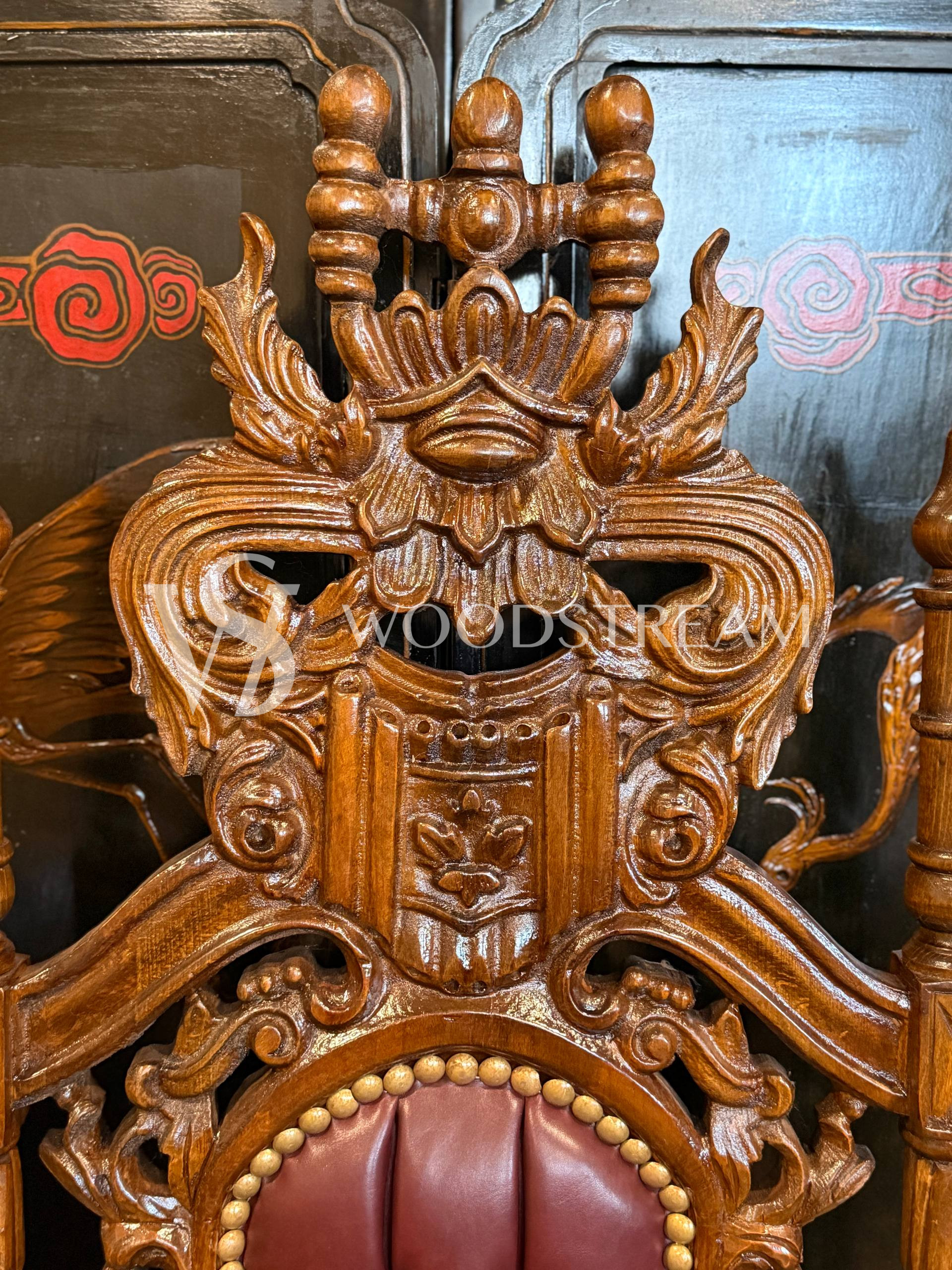 Кресло-трон в стиле ренессанс 