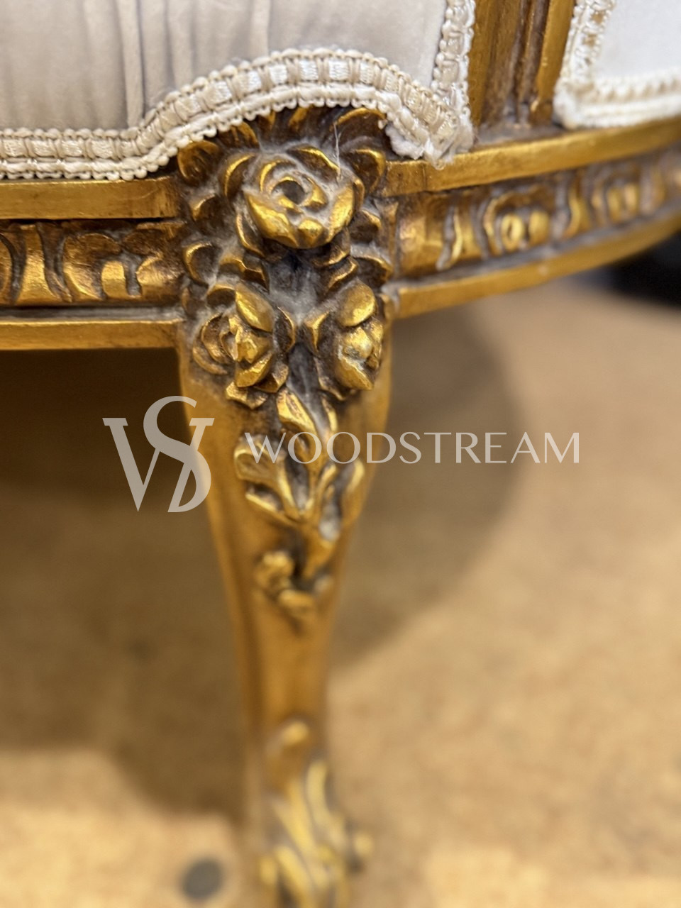 Софа/Кушетка/Банкетка в стиле венецианского барокко