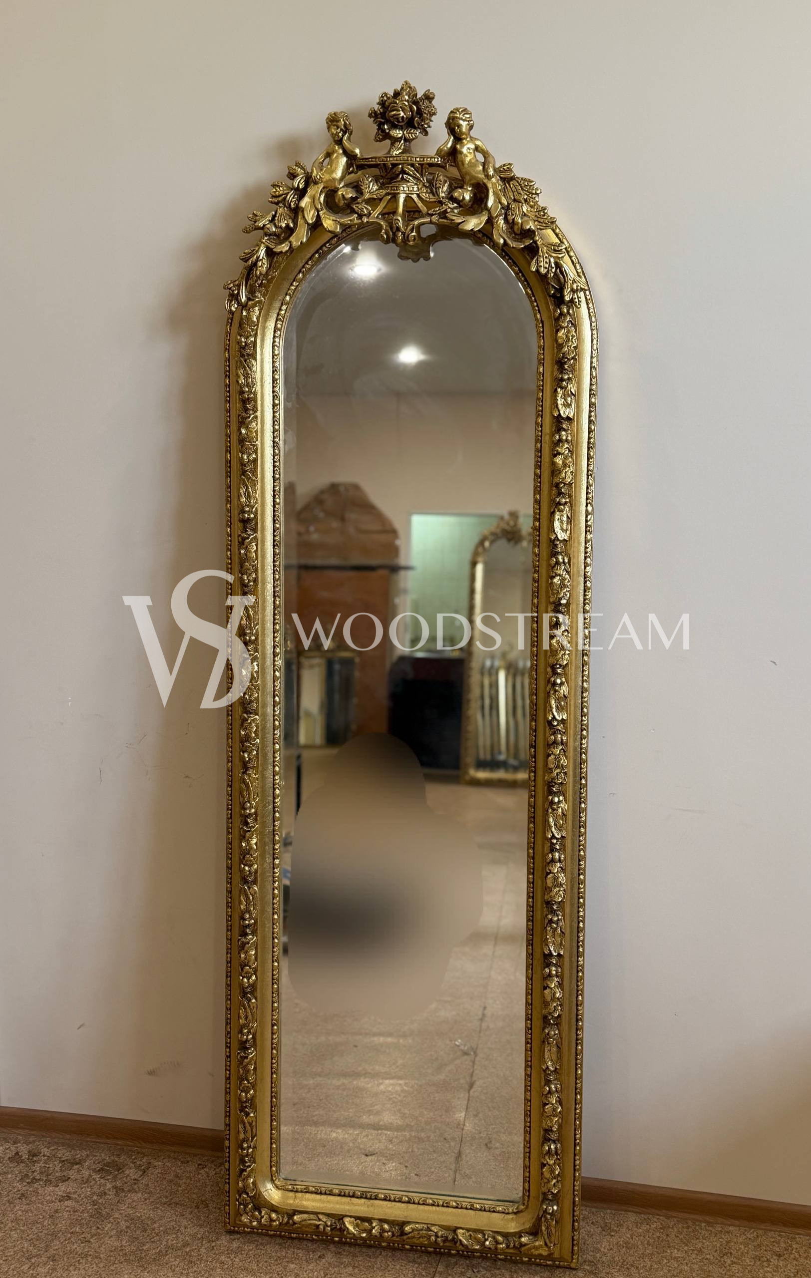 Зеркало в дворцовом стиле