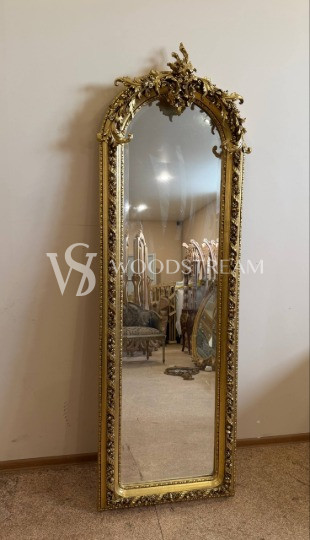 Зеркало в дворцовом стиле