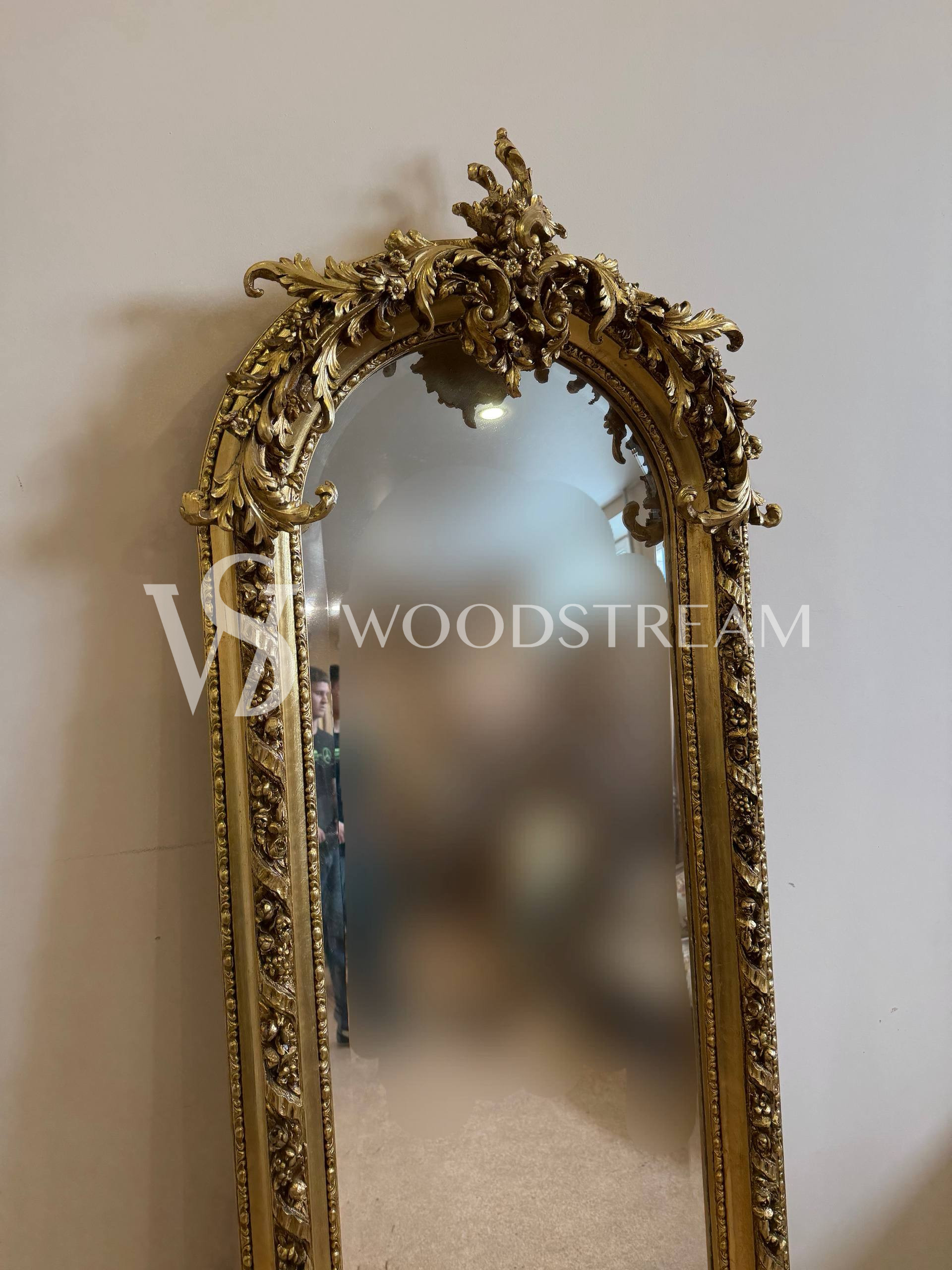 Зеркало в дворцовом стиле