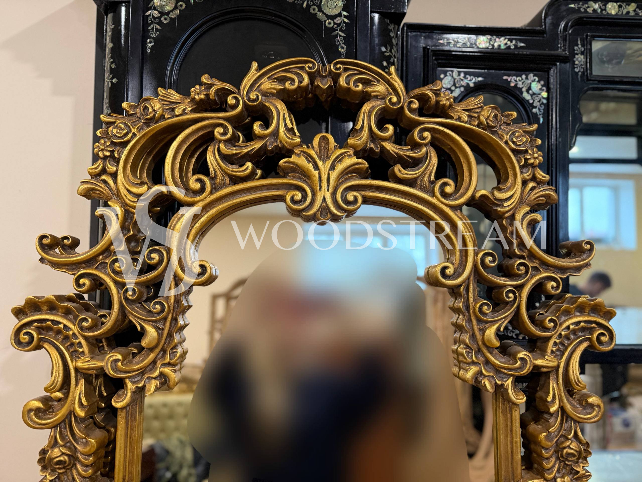 Зеркало напольное в стиле барокко