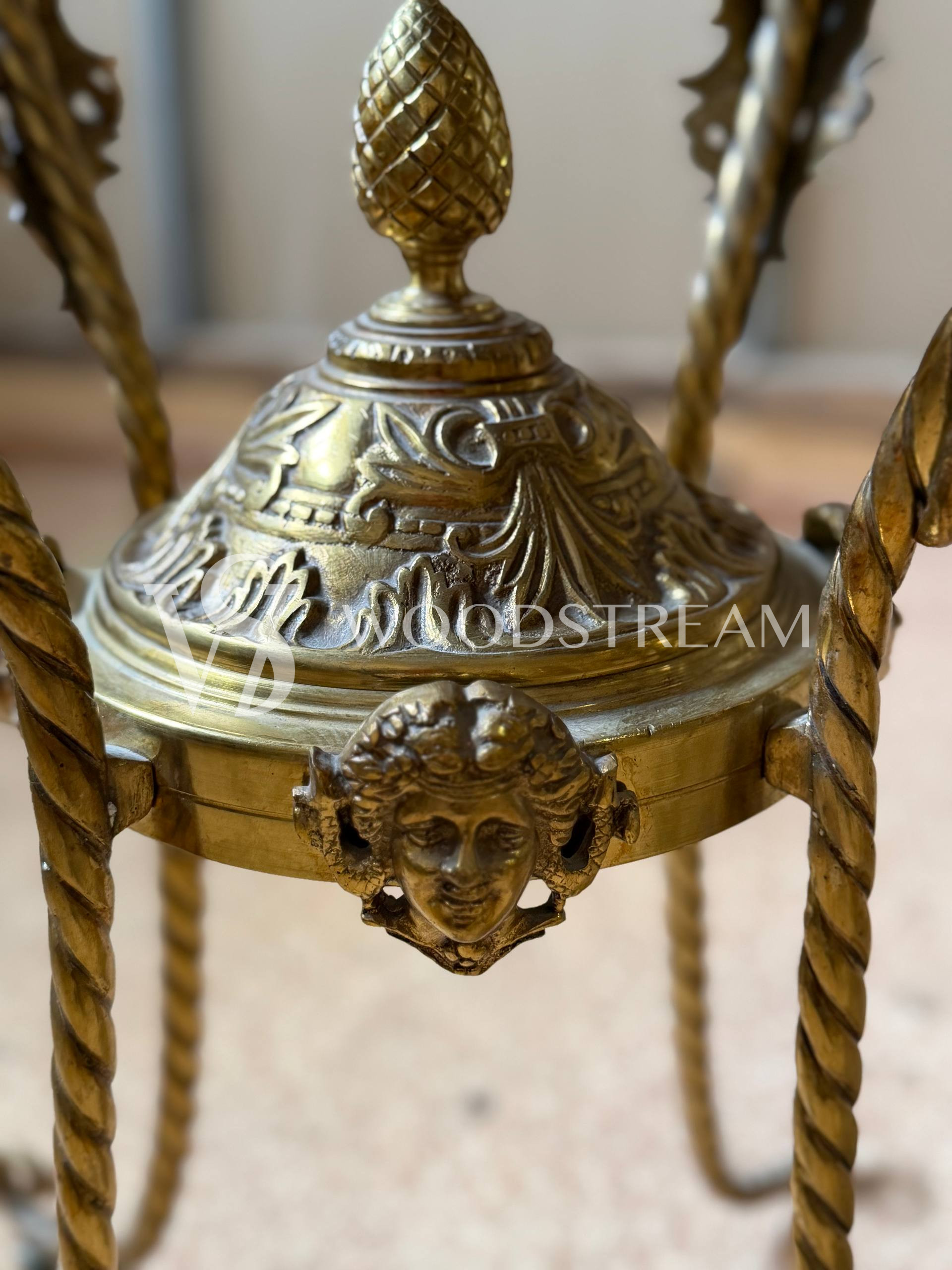 Подставка в стиле Людовика XV 2 штуки