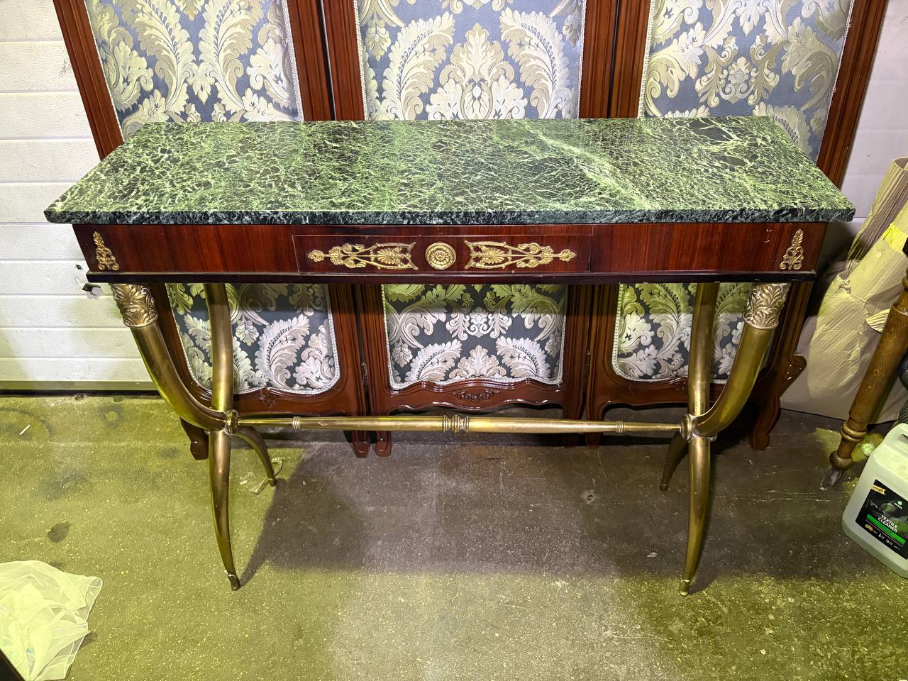 Консоль в стиле ампир