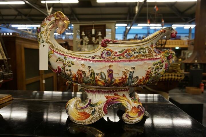 Чаша Каподимонте