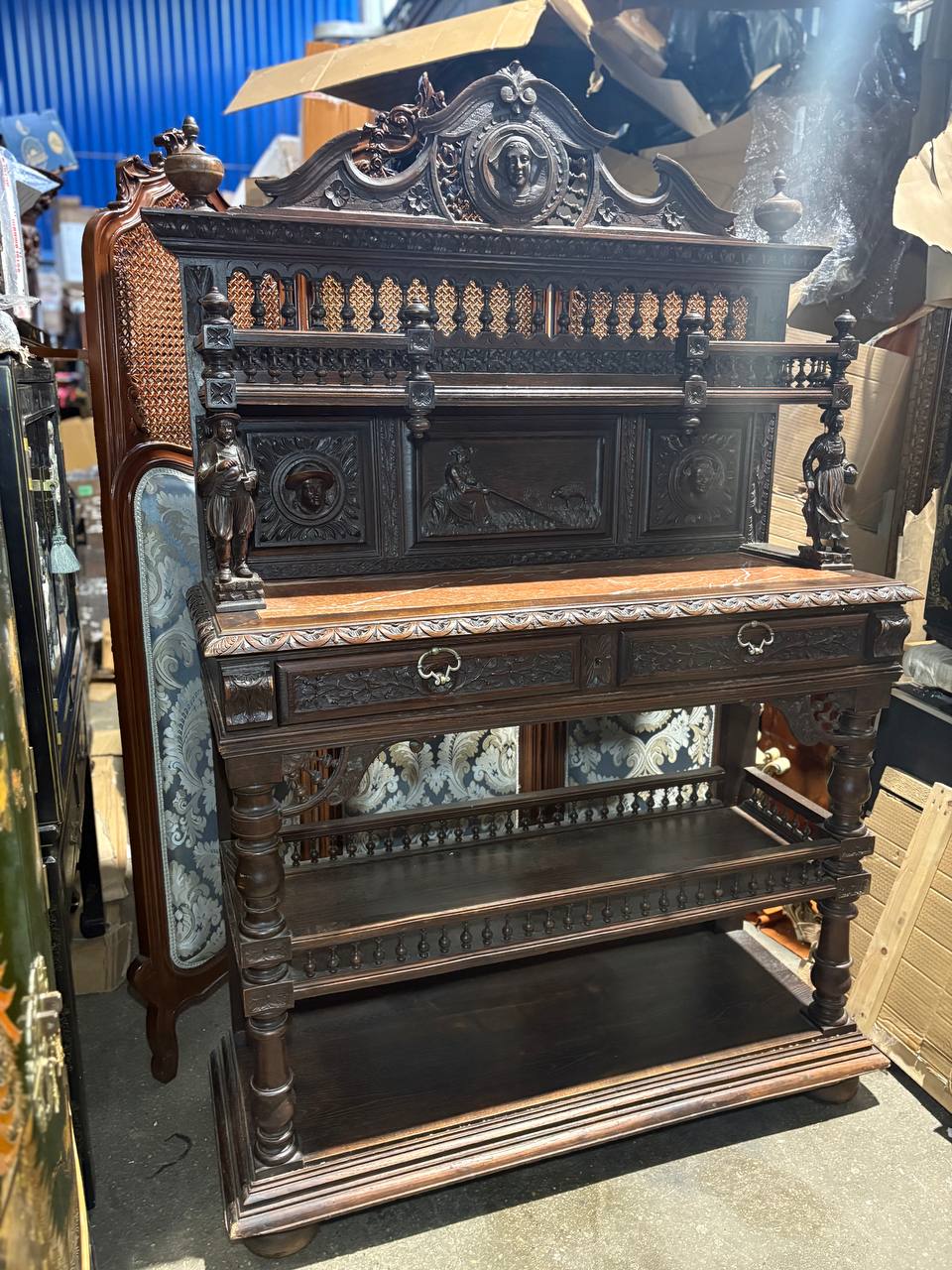 Десертница/Буфет открытый в бретонском стиле