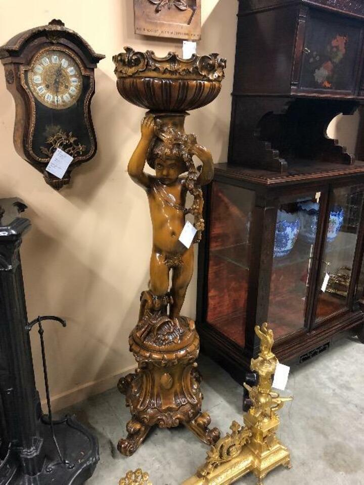 Подставка/кашпо в стиле барокко