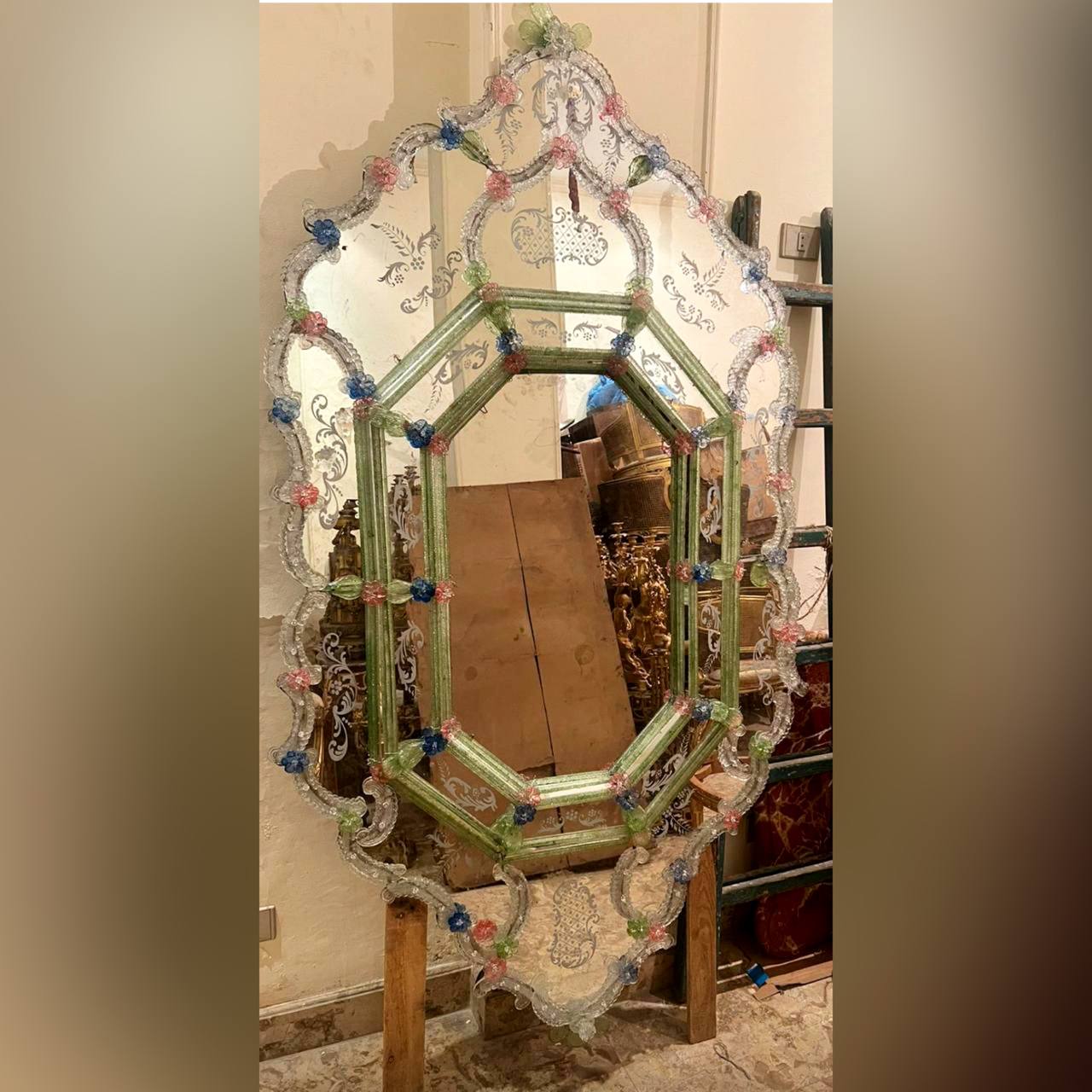 Зеркало в стиле венецианского барокко